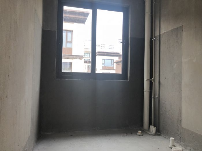 春风南岸东园 5室2厅3卫 204.00m&sup2;