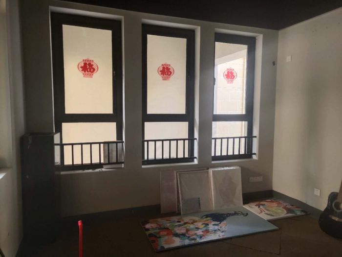 金河名人世家 5室2厅3卫 302.00m&sup2;