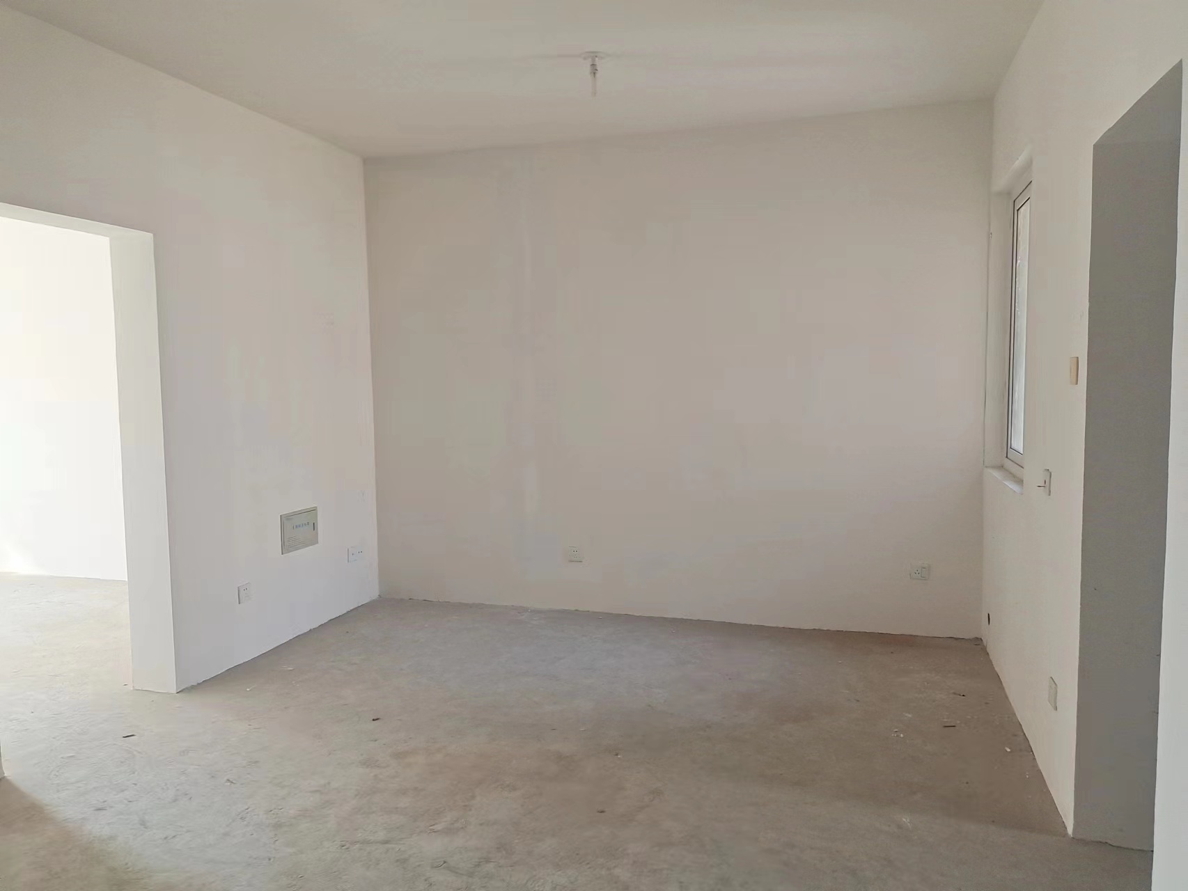 天香苑 3室2厅1卫 108.00m²