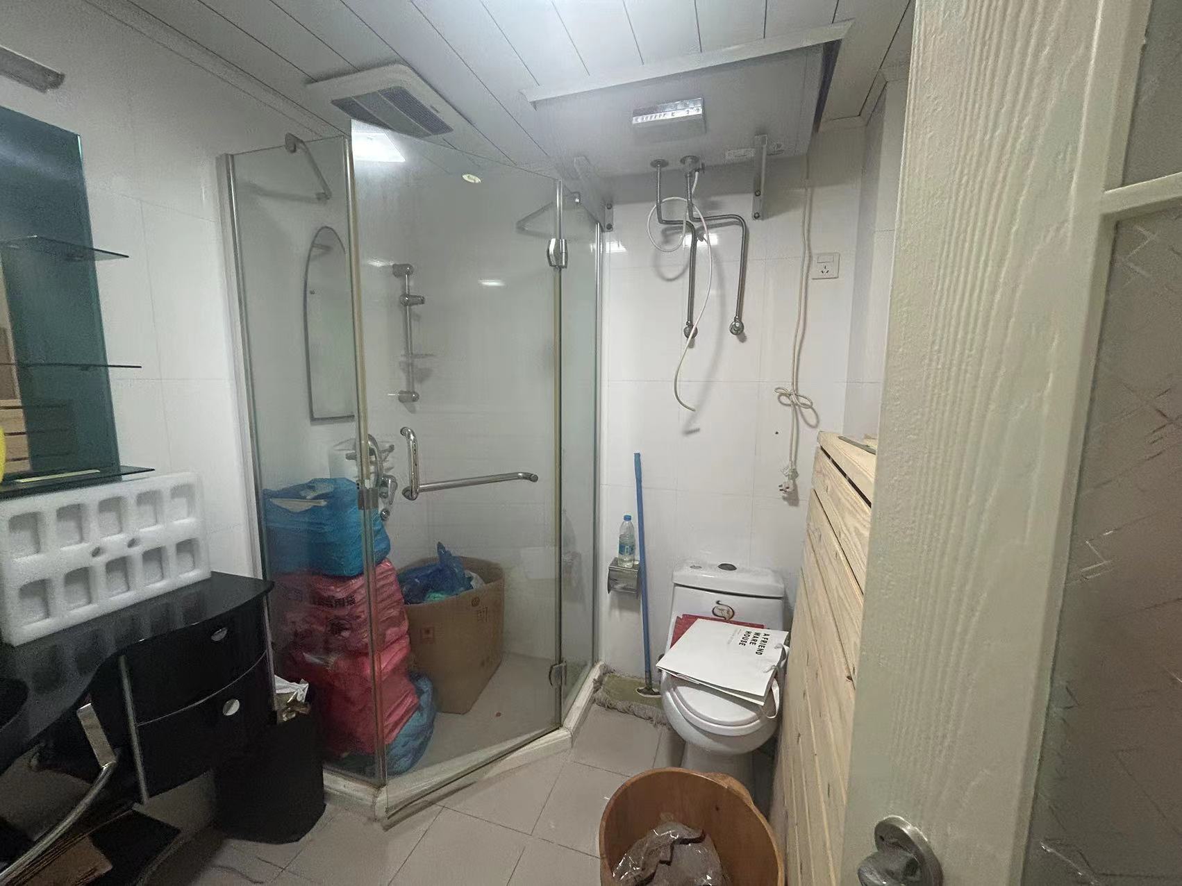 都市华城 3室2厅2卫 142.00m&sup2;