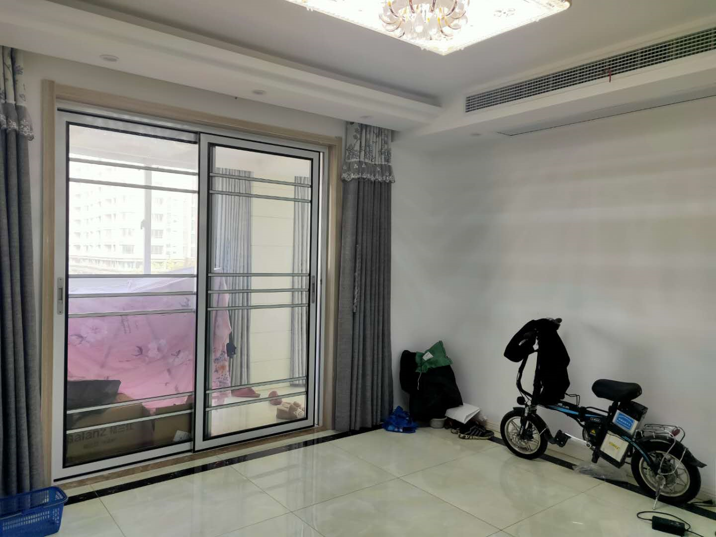 富都豪园 3室2厅2卫 121m&sup2;