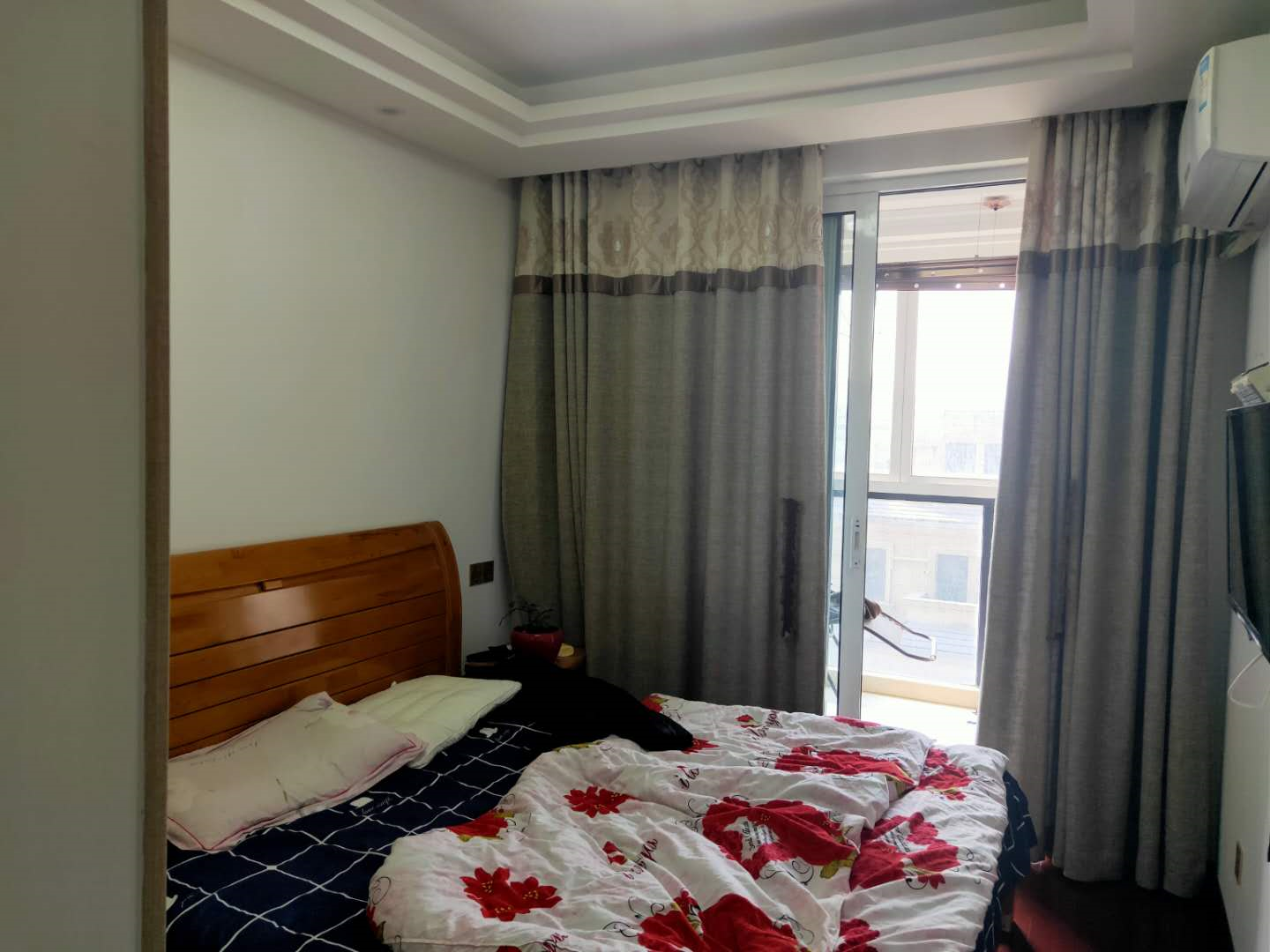 富都豪园 3室2厅2卫 121m&sup2;