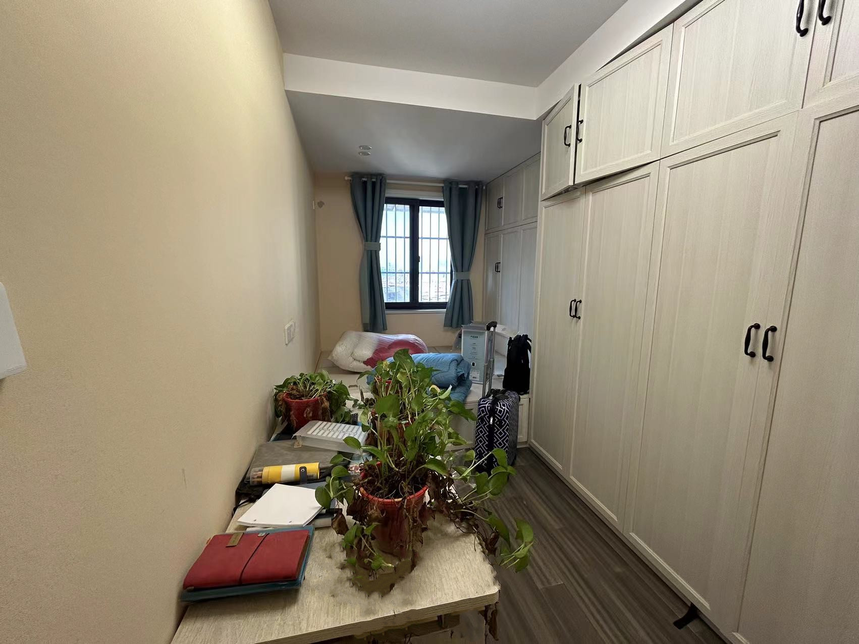 汇富花苑 3室2厅2卫 155m&sup2;