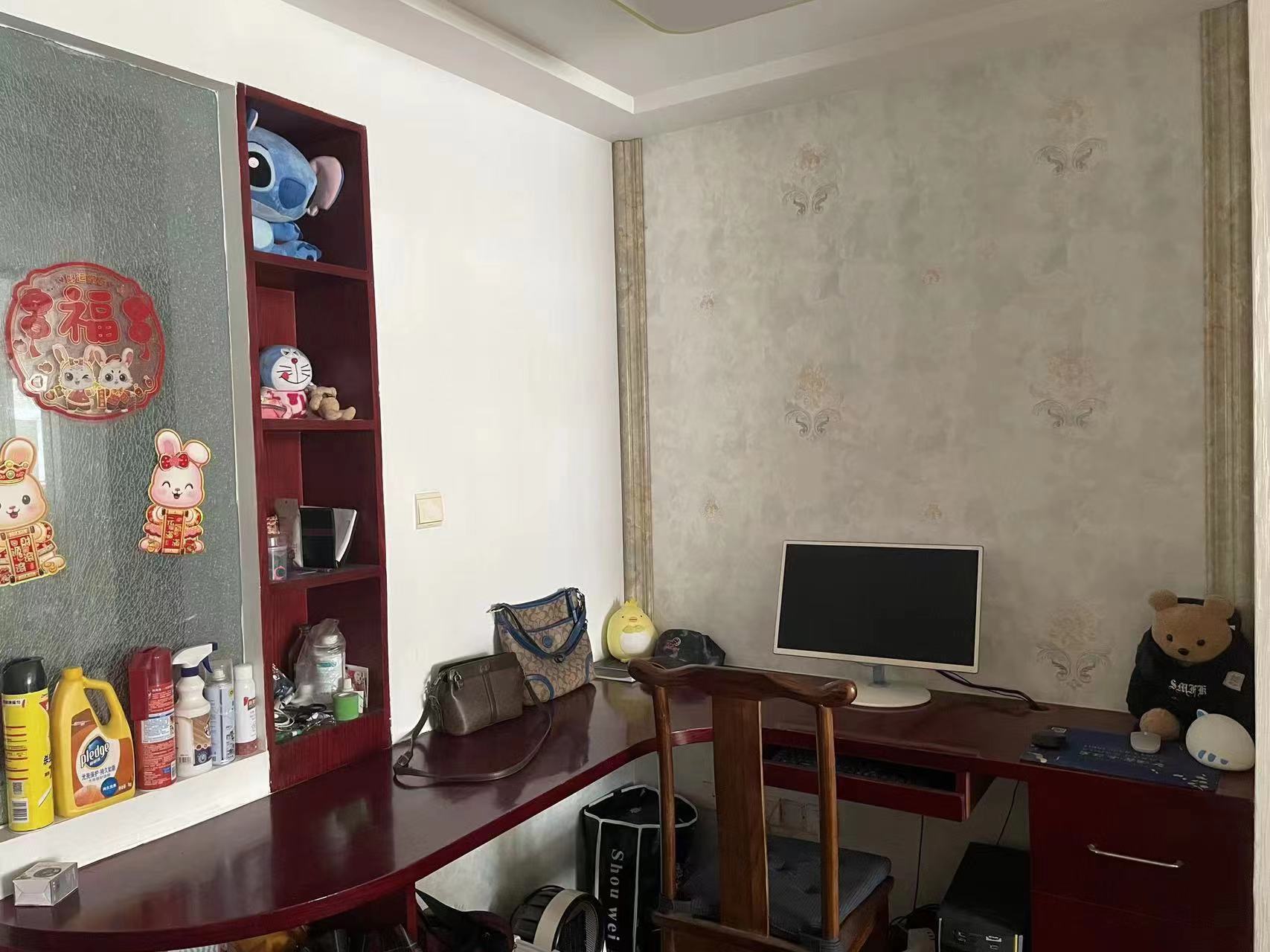 瑞丰花园 3室2厅2卫 129m&sup2;