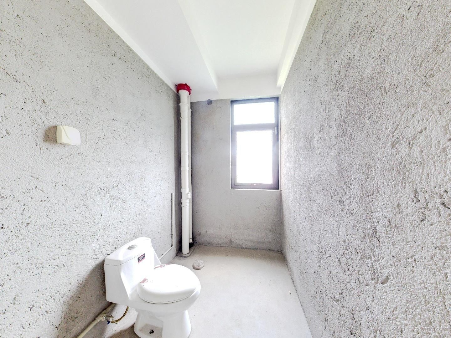 万濠山庄 4室2厅2卫 166m&sup2;