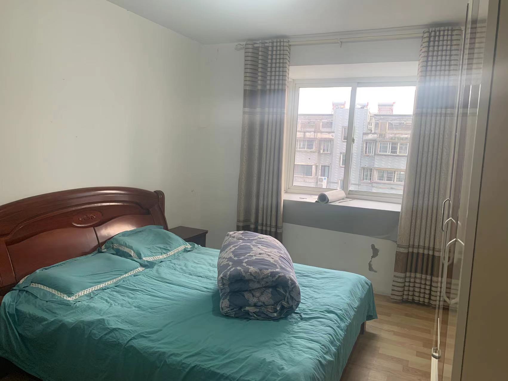 天山花苑西区 3室2厅2卫 144m&sup2;