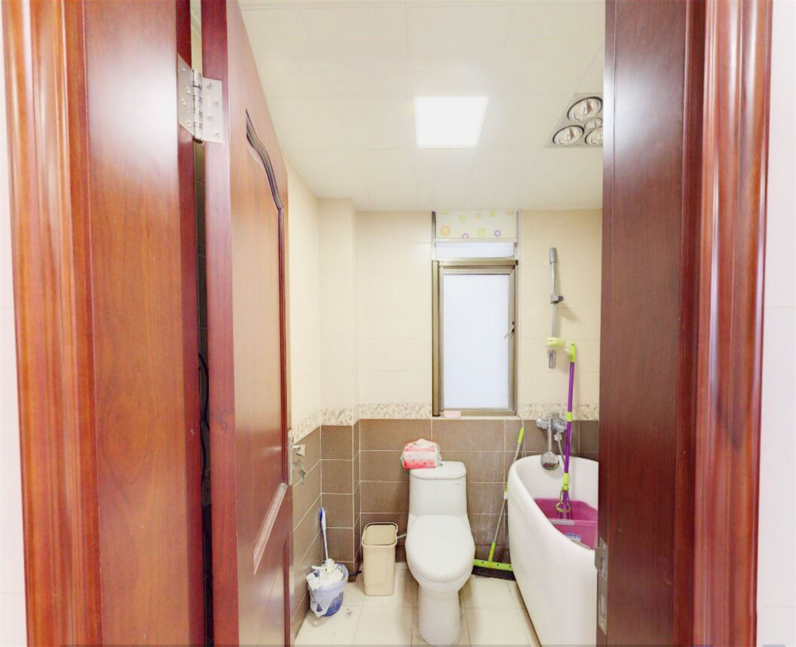 新海通花园 3室1厅1卫 78m&sup2;