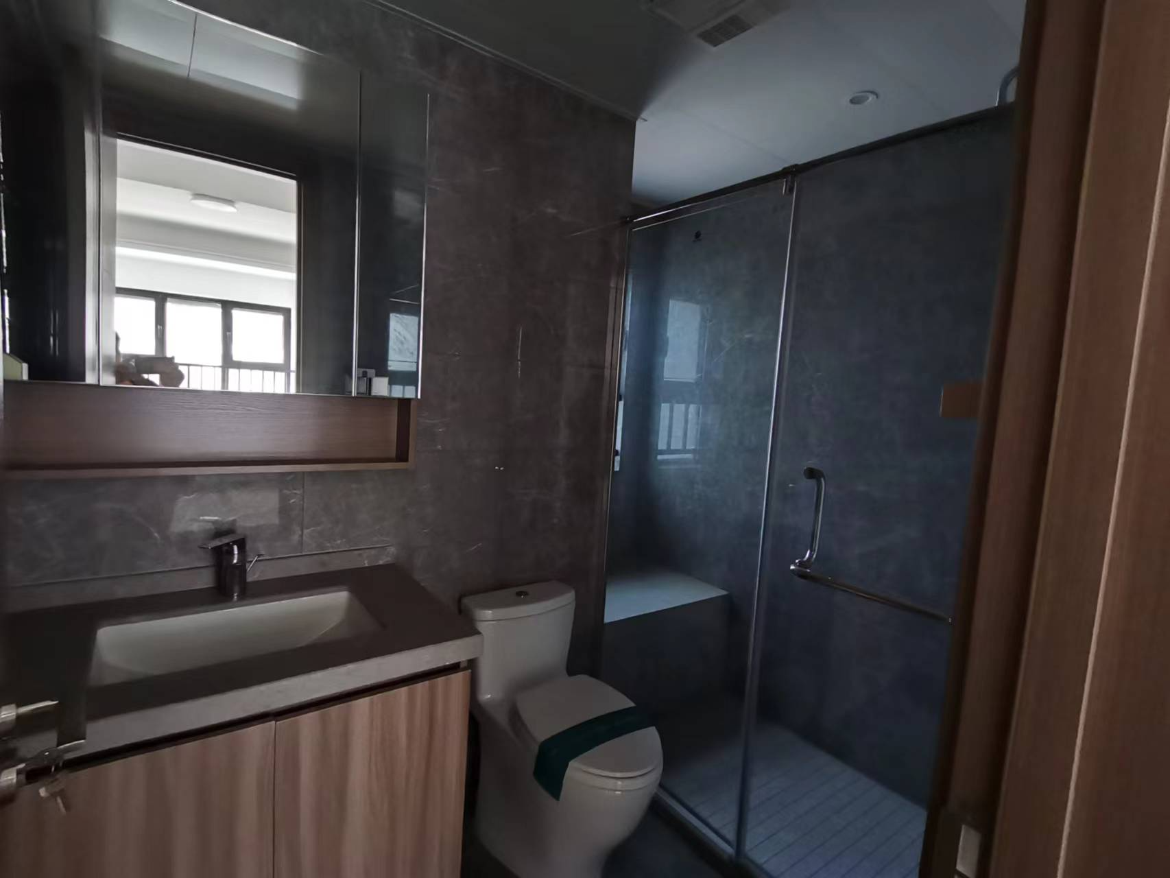 中海上东区 3室2厅2卫 125m&sup2;