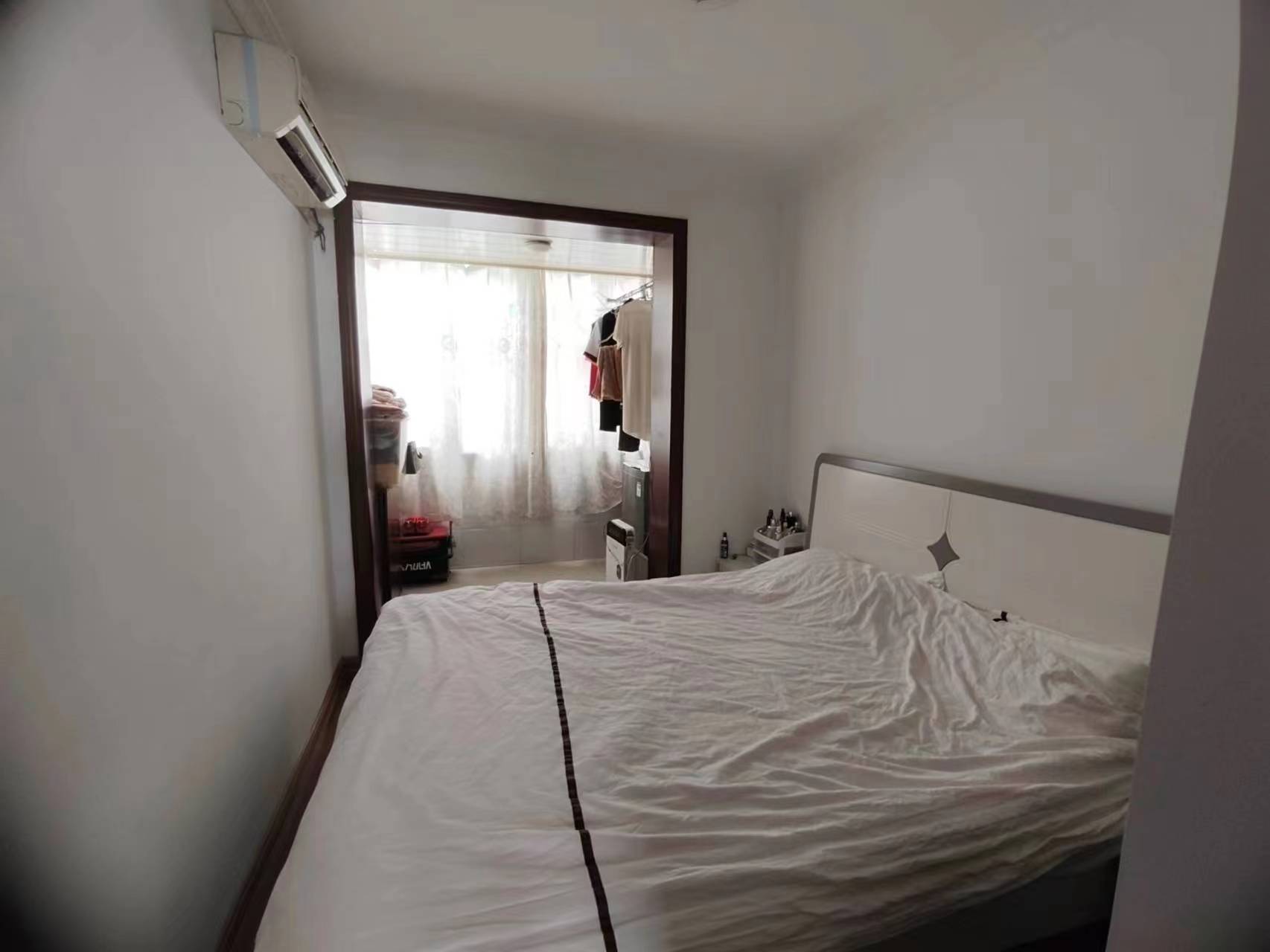 虹桥新村(朝霞路) 2室1厅1卫 52m&sup2;