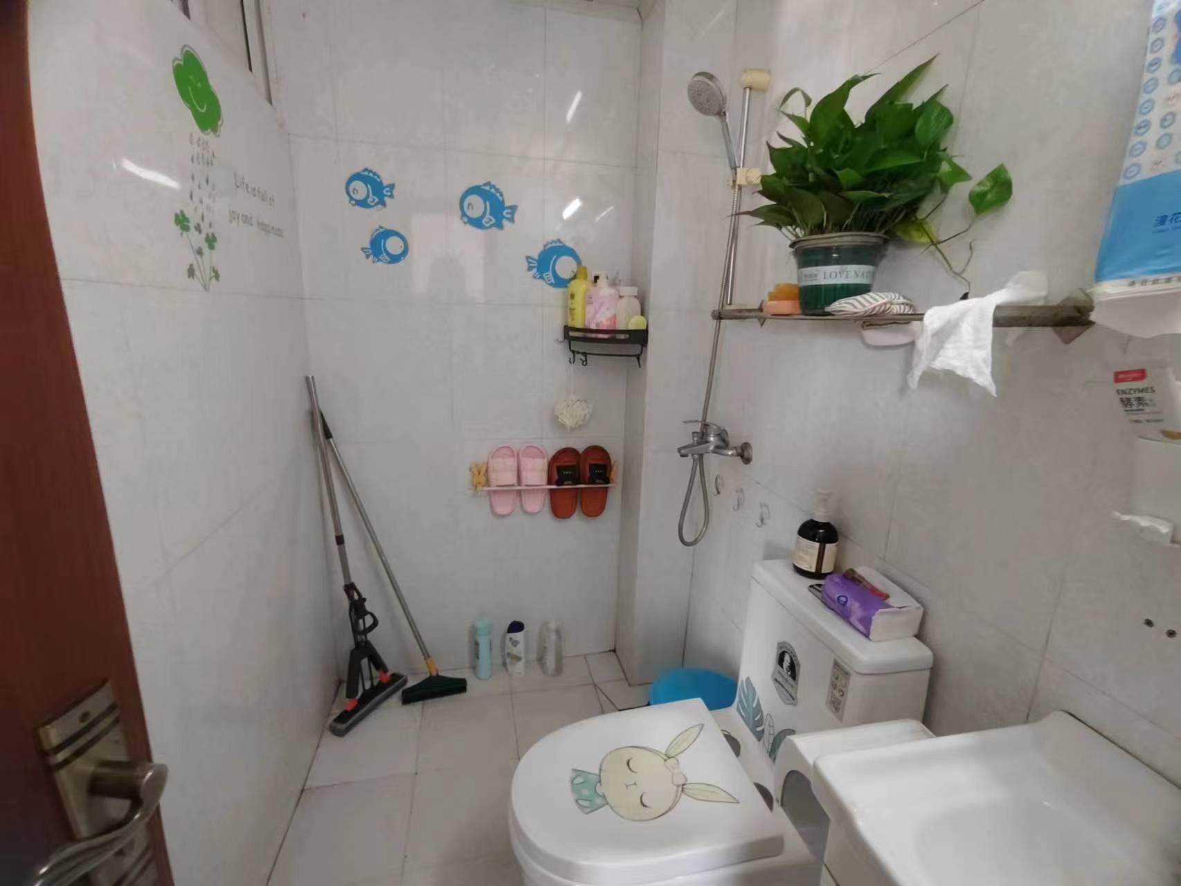 虹桥新村(朝霞路) 2室1厅1卫 52m&sup2;