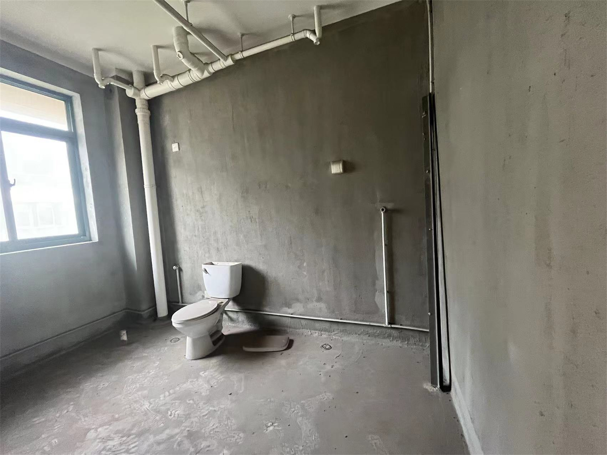 凤凰莱茵苑 4室3厅3卫 212.87m&sup2;