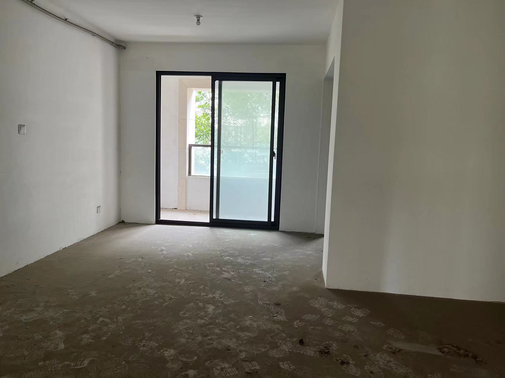 城山隐花苑 3室2厅2卫 138.00m&sup2;