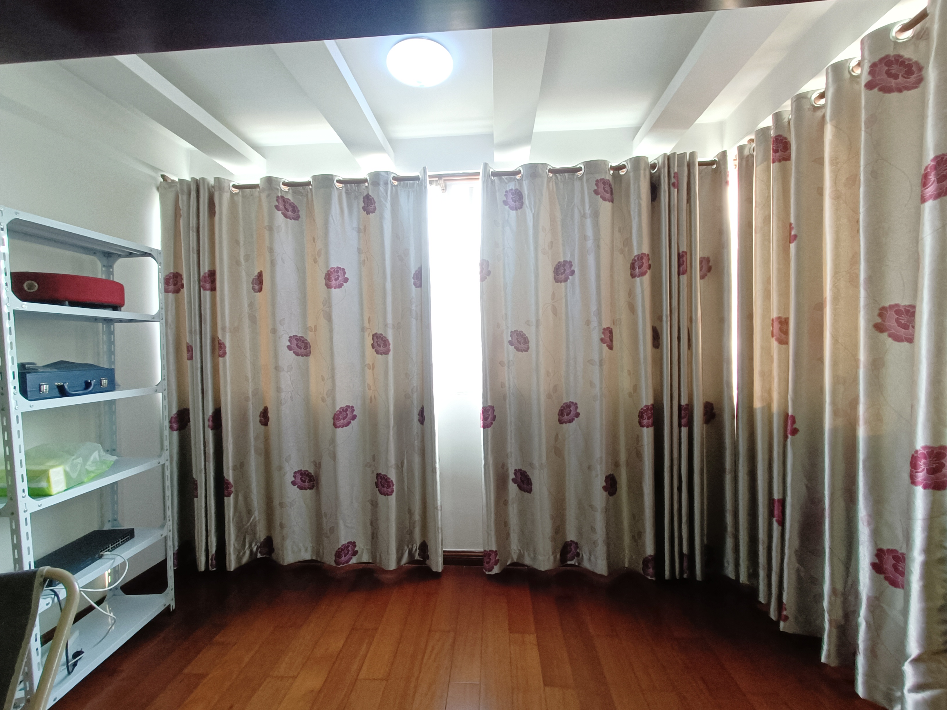 金辉花园 3室2厅2卫 220.00m&sup2;