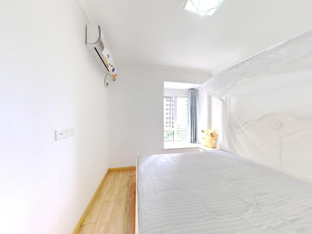 中海碧林湾 3室2厅2卫 110.9m&sup2;