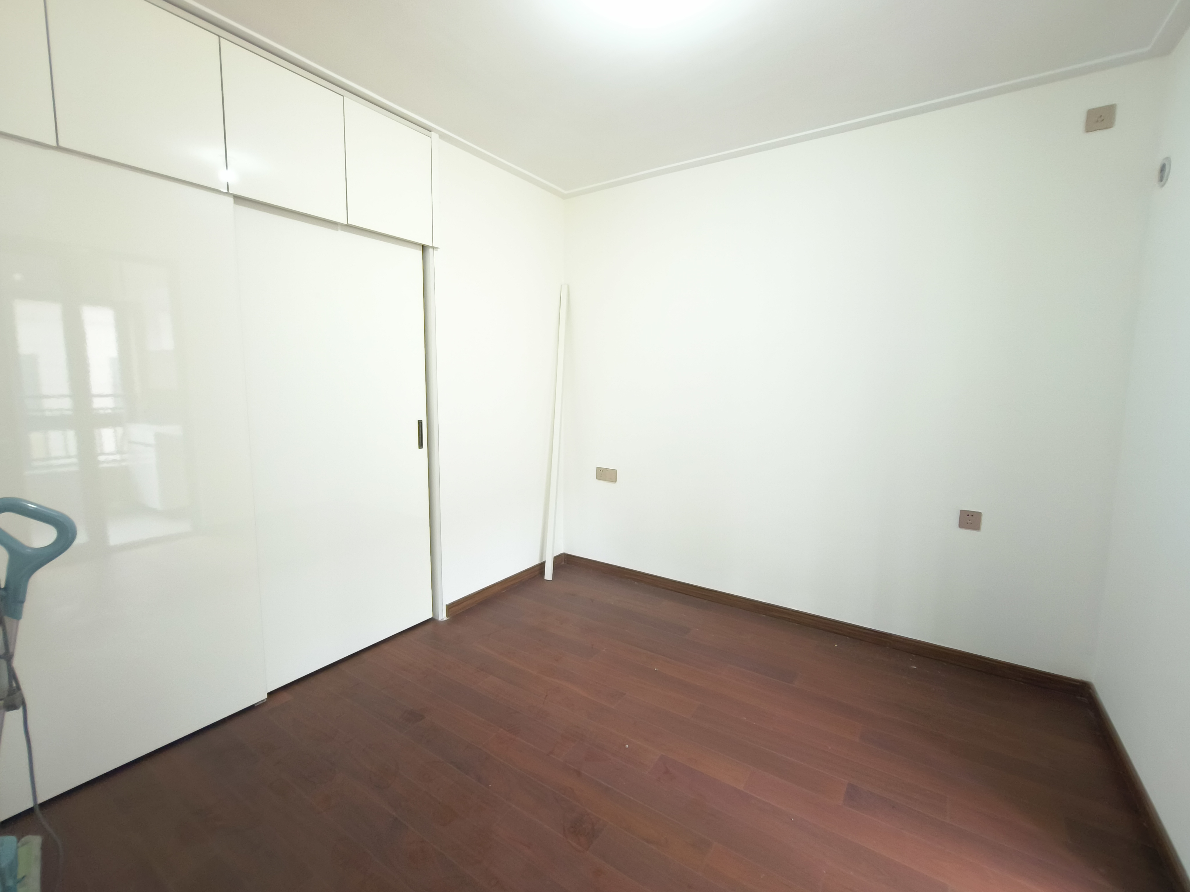 中南万科大都会 4室2厅2卫 154m²
