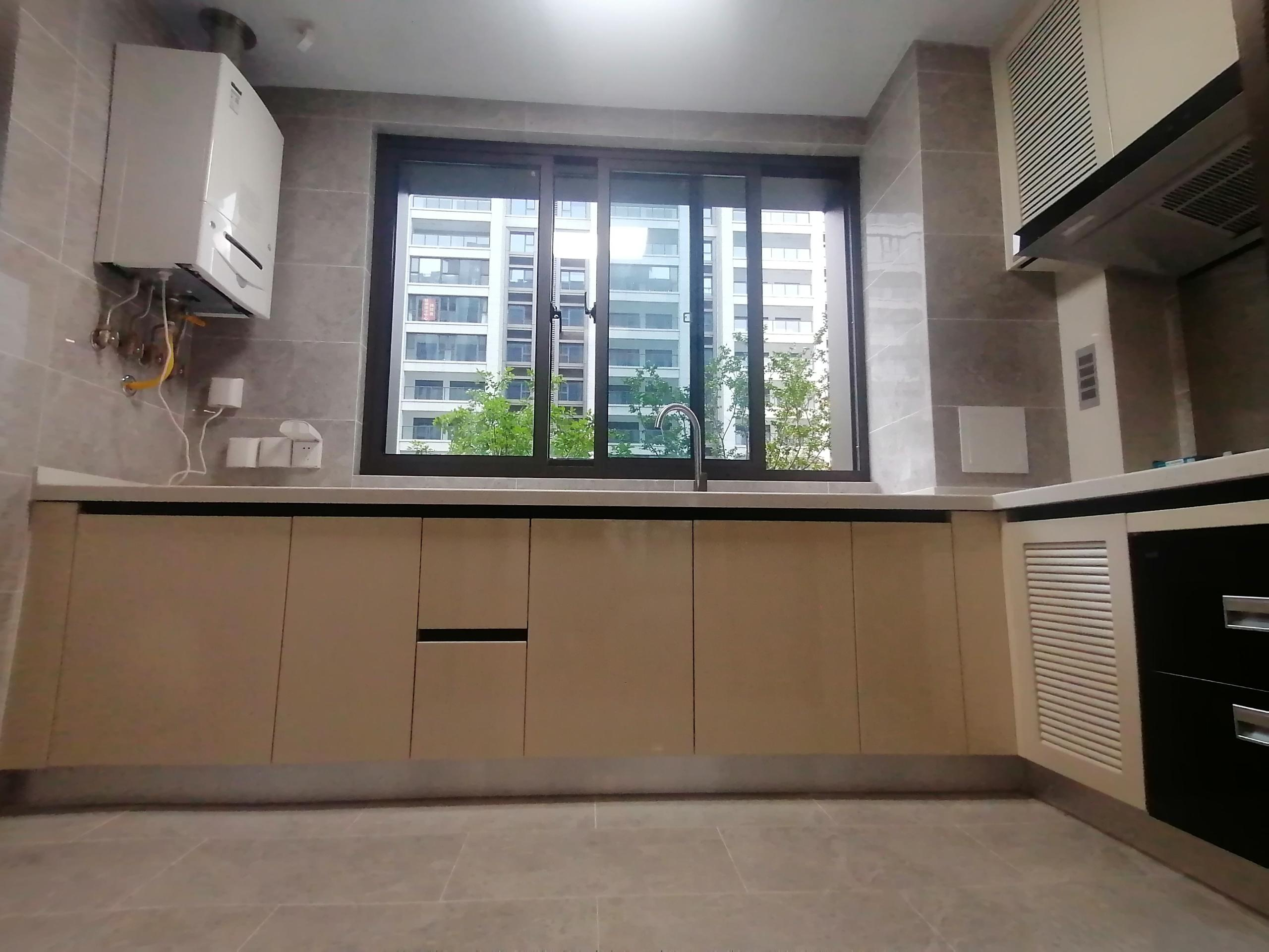 远创东樾 3室2厅2卫 123.00m&sup2;