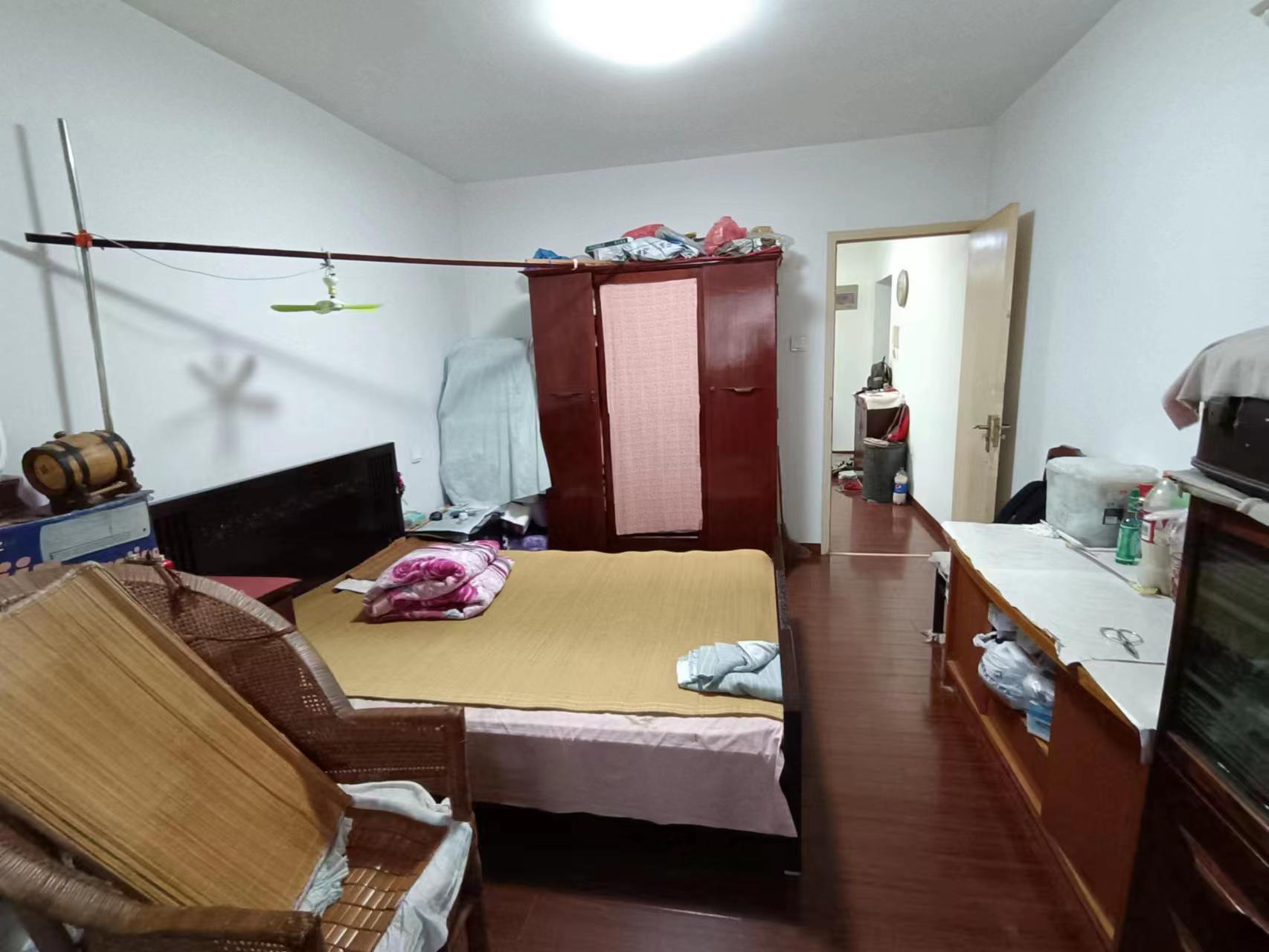 城港花苑西区 1室1厅1卫 51m&sup2;