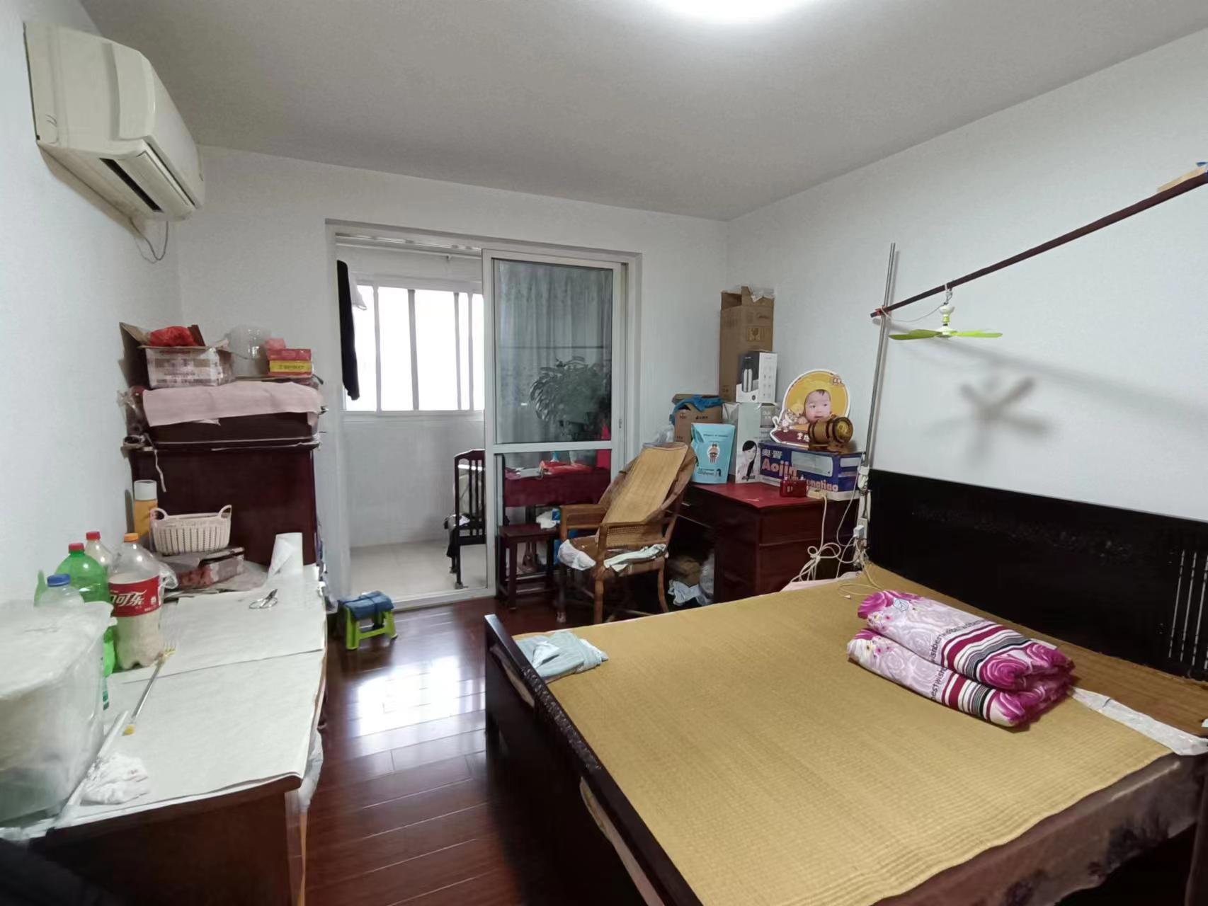 城港花苑西区 1室1厅1卫 51m&sup2;