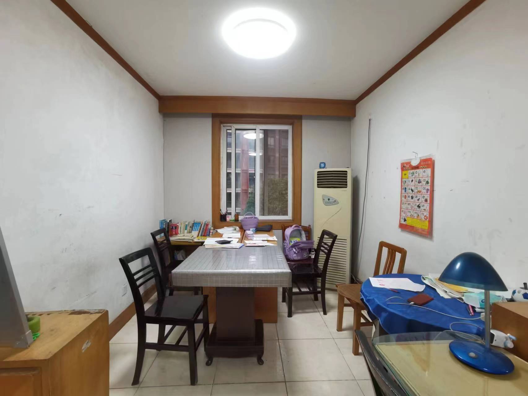 金鑫苑 3室2厅1卫 112m&sup2;