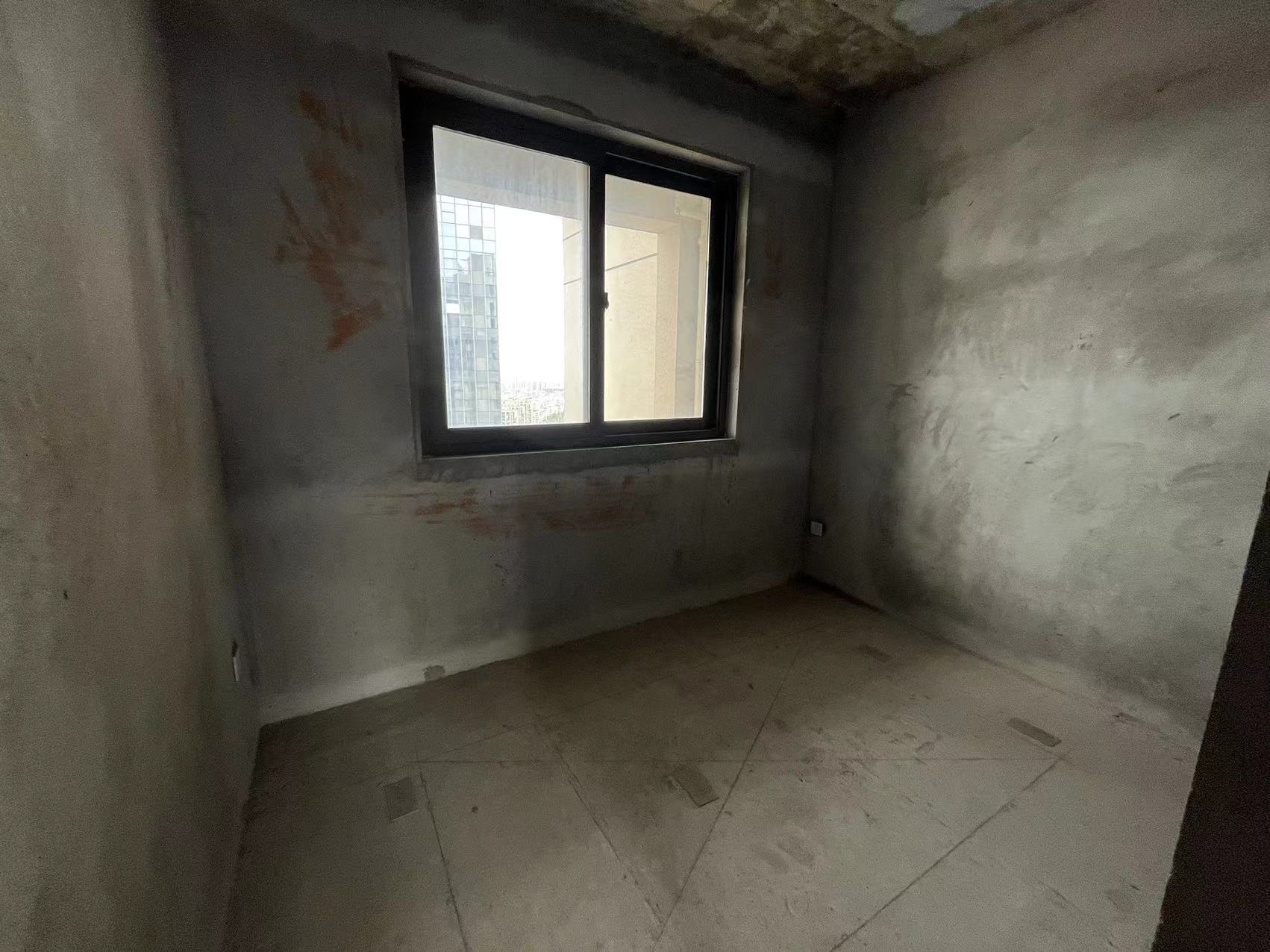 南山湖一号 4室2厅2卫 141.29m&sup2;