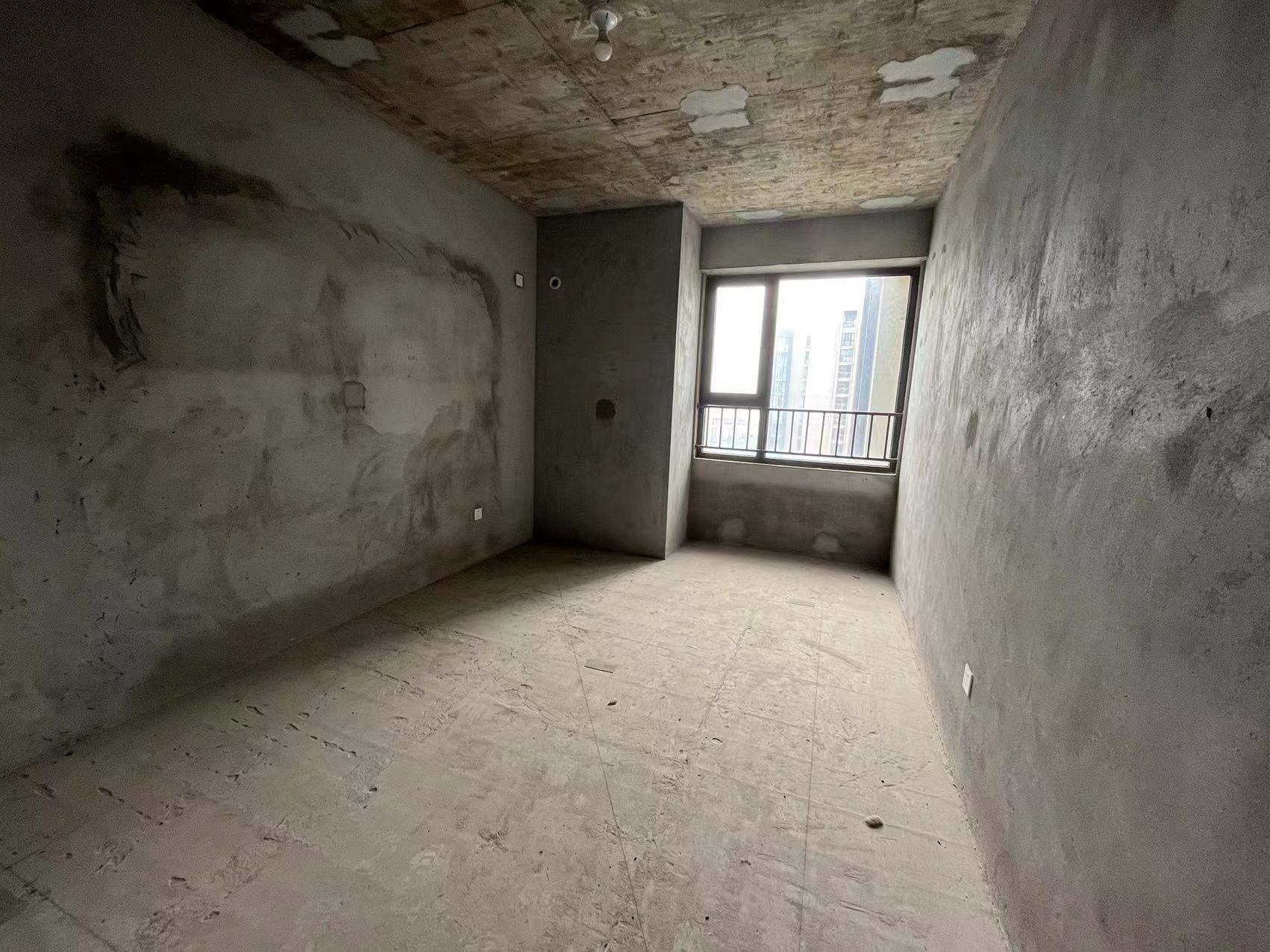 南山湖一号 4室2厅2卫 141.29m&sup2;