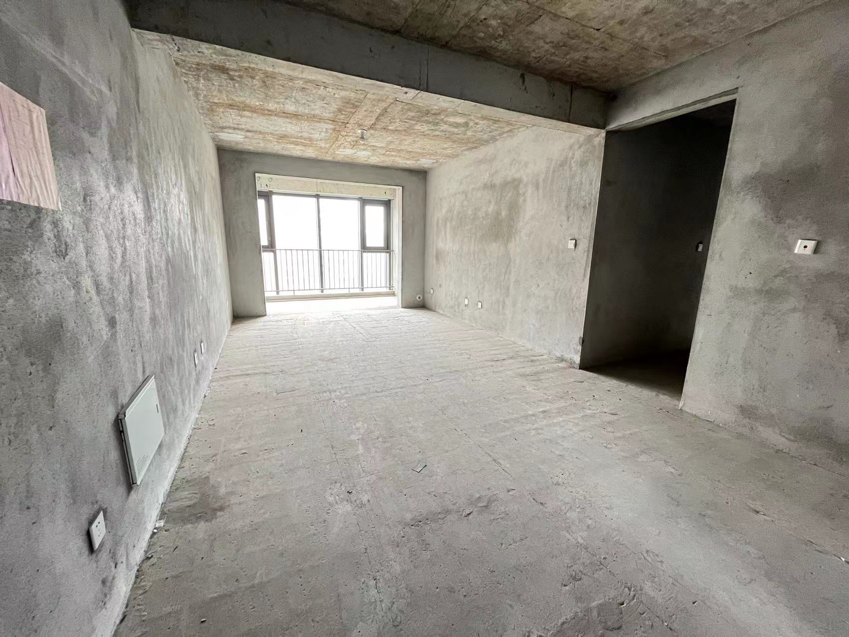 南山湖一号 4室2厅2卫 141.29m&sup2;