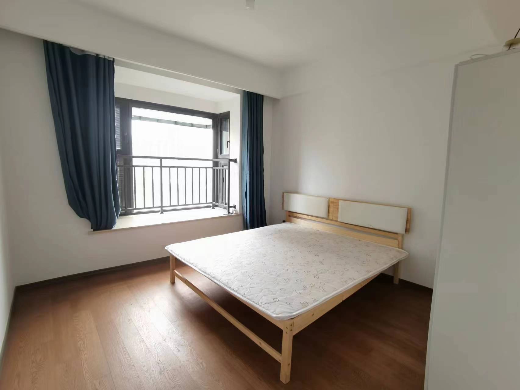 春风南岸东园 3室2厅2卫 122.00m&sup2;