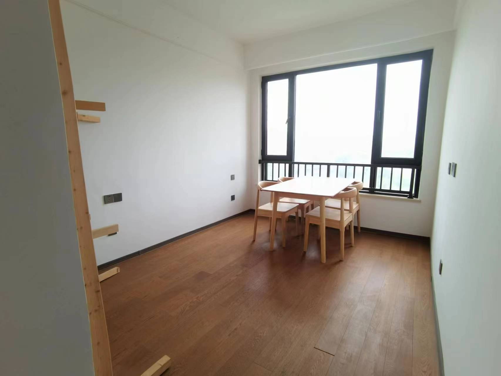 春风南岸东园 3室2厅2卫 122.00m&sup2;