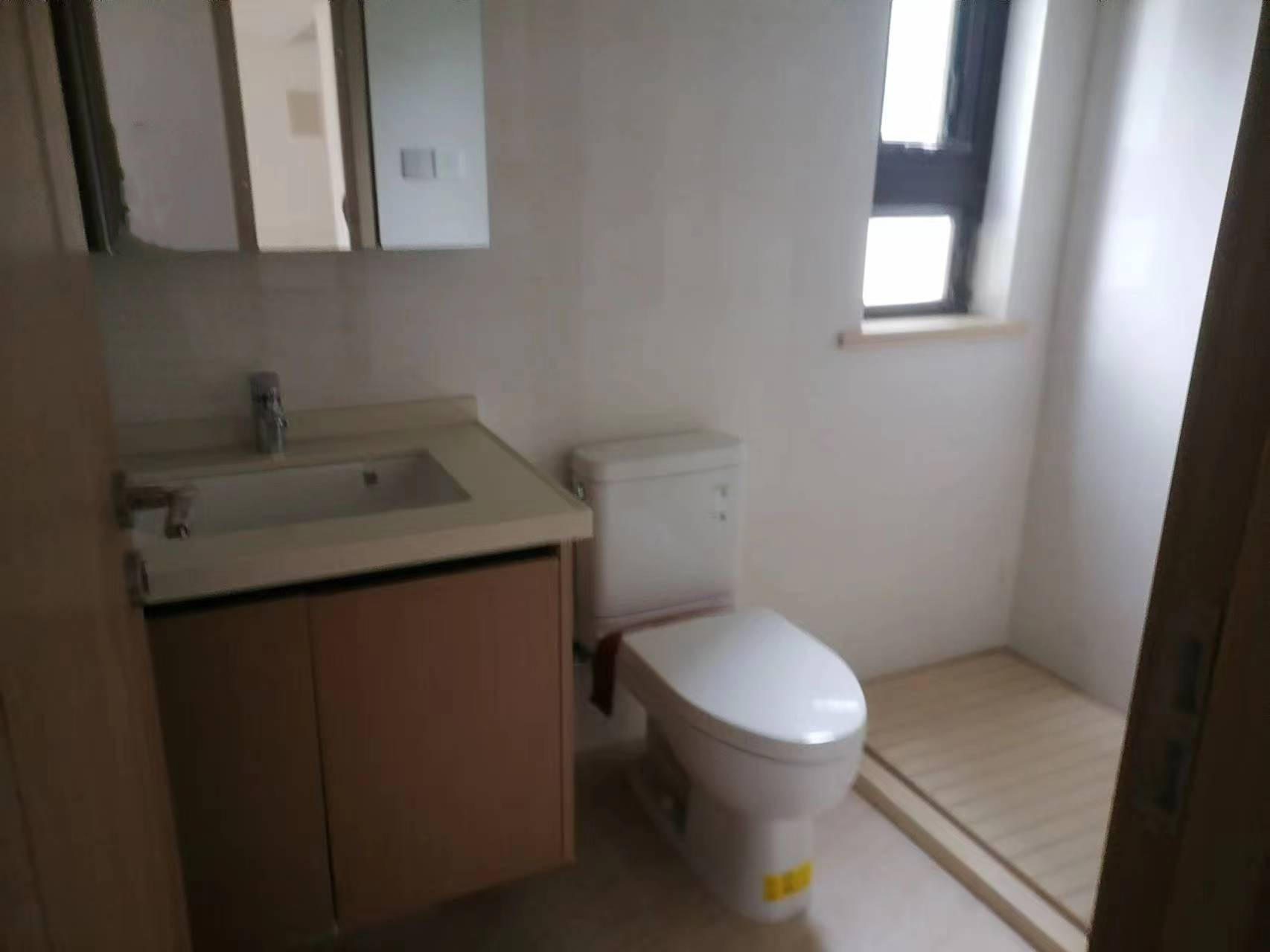 春风南岸西园 3室2厅2卫 122.00m&sup2;