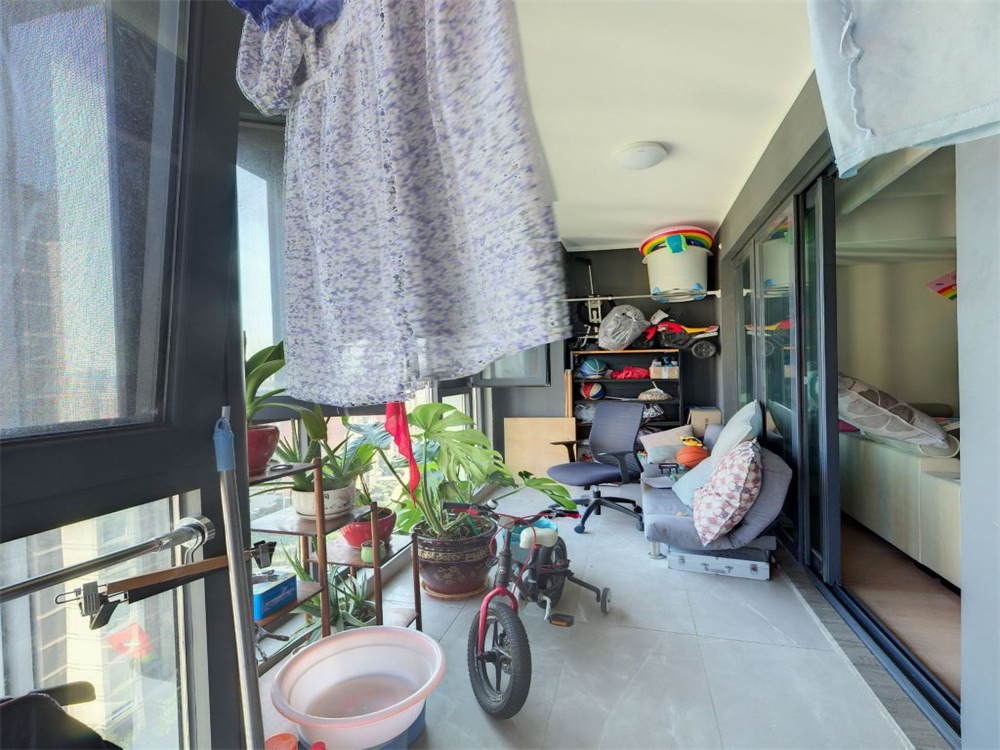 万科翡翠东第 3室2厅2卫 118m&sup2;