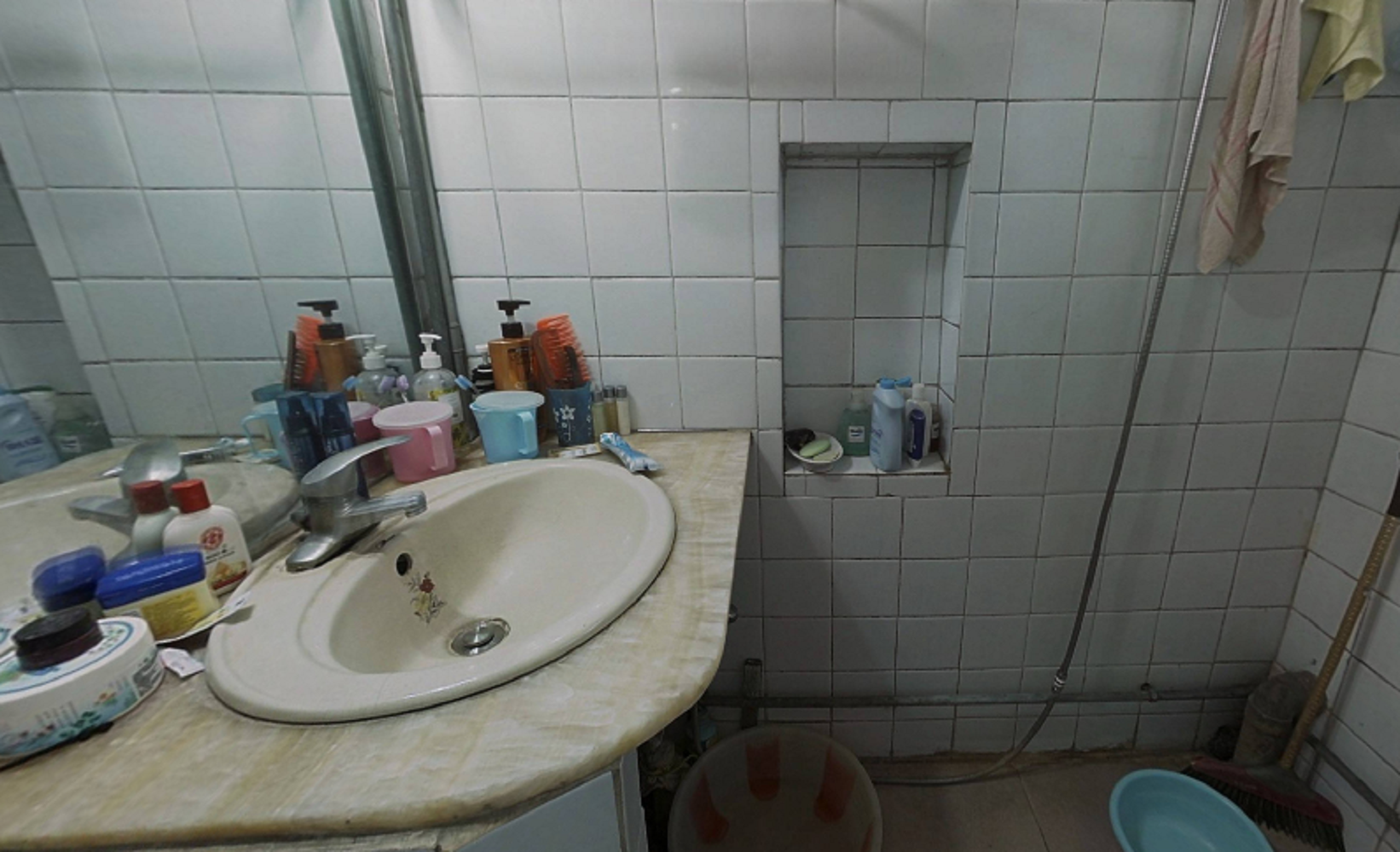 方大花苑 2室1厅1卫 60.13m&sup2;