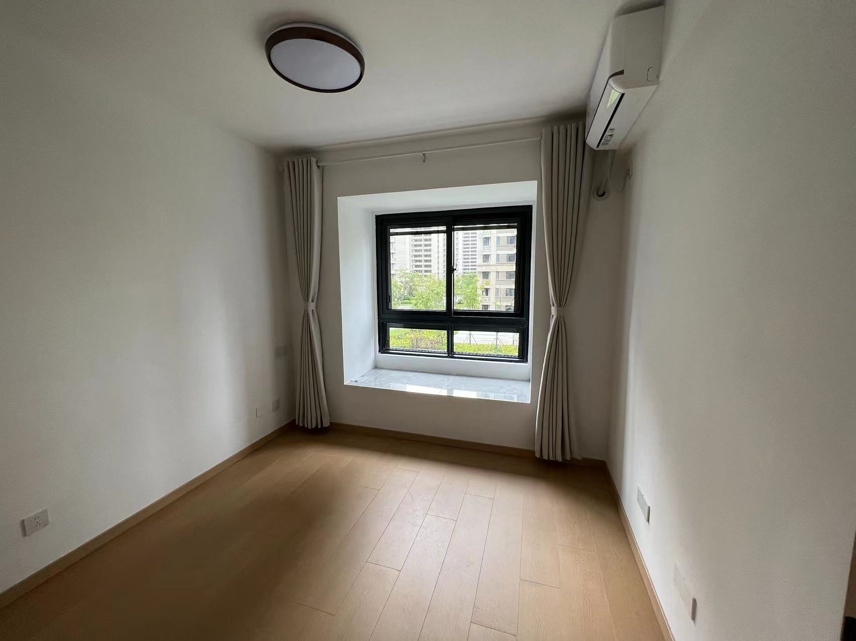 绿地江海图 3室2厅1卫 88m&sup2;