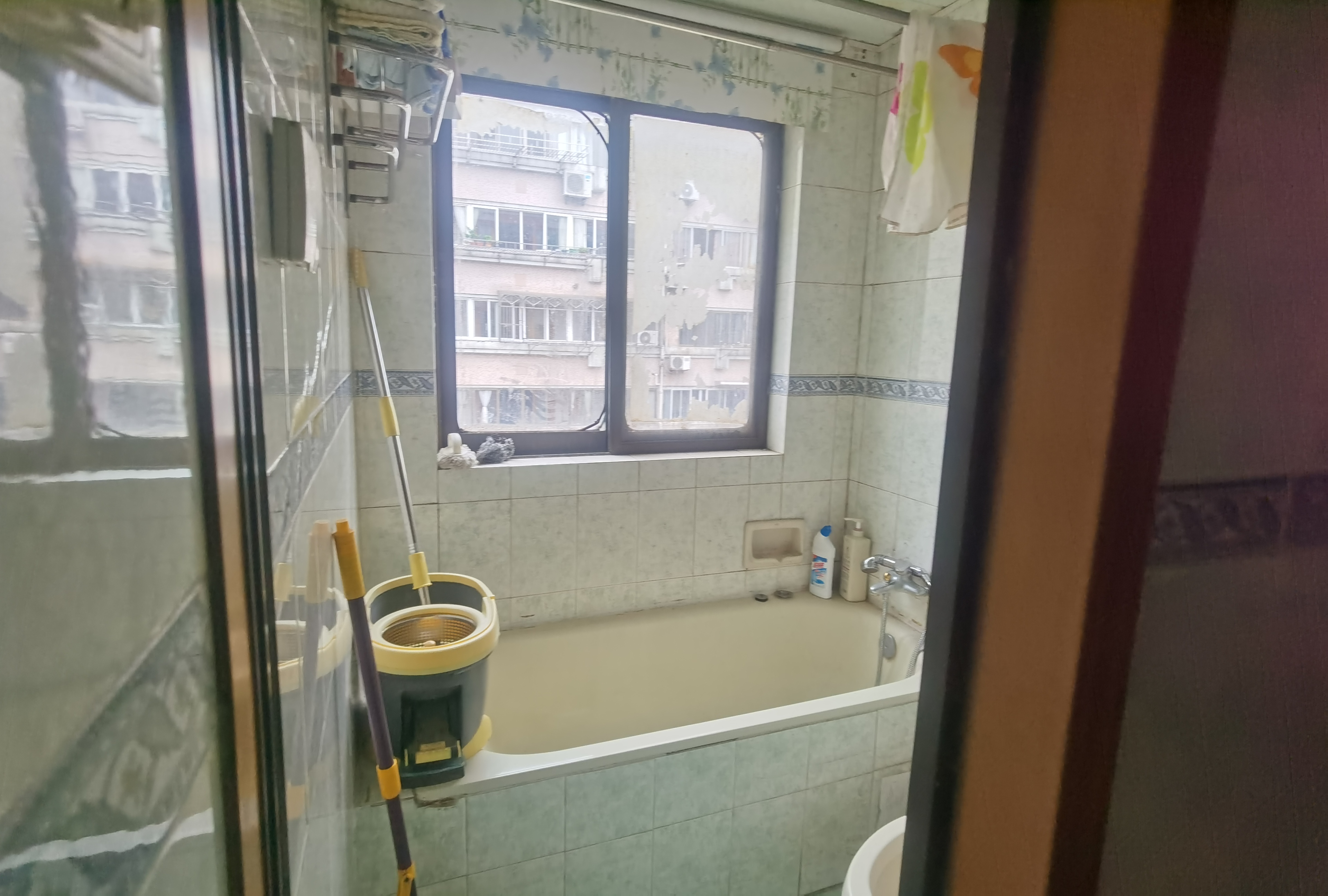 通州花苑 4室2厅2卫 138m&sup2;