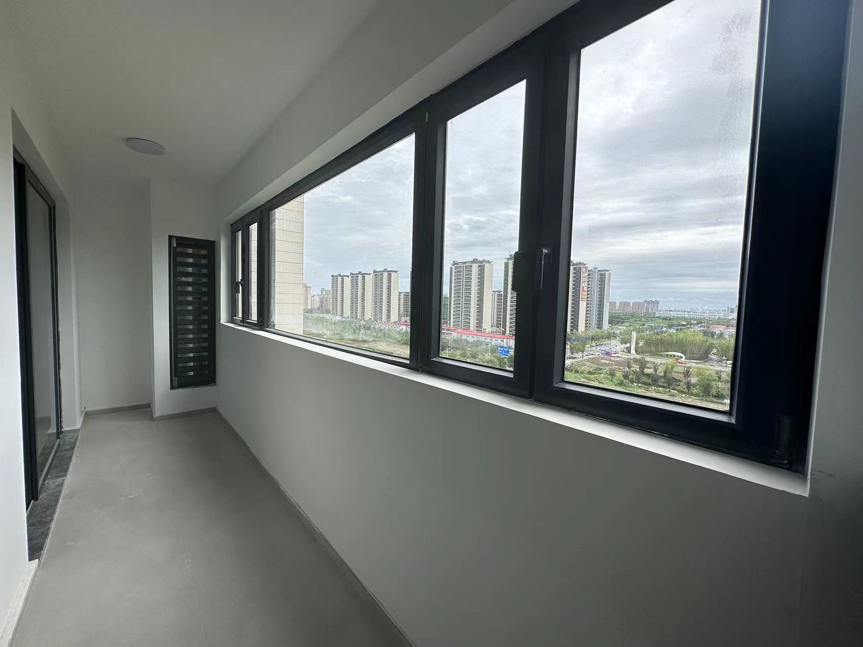 华禧铭苑 3室2厅2卫 102m&sup2;