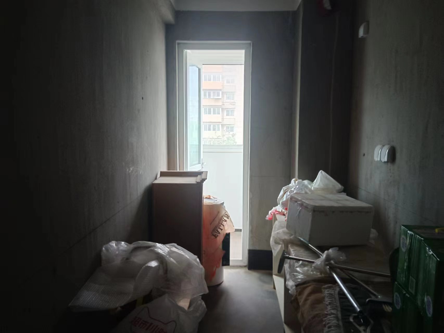 天香苑 3室2厅1卫 108m&sup2;