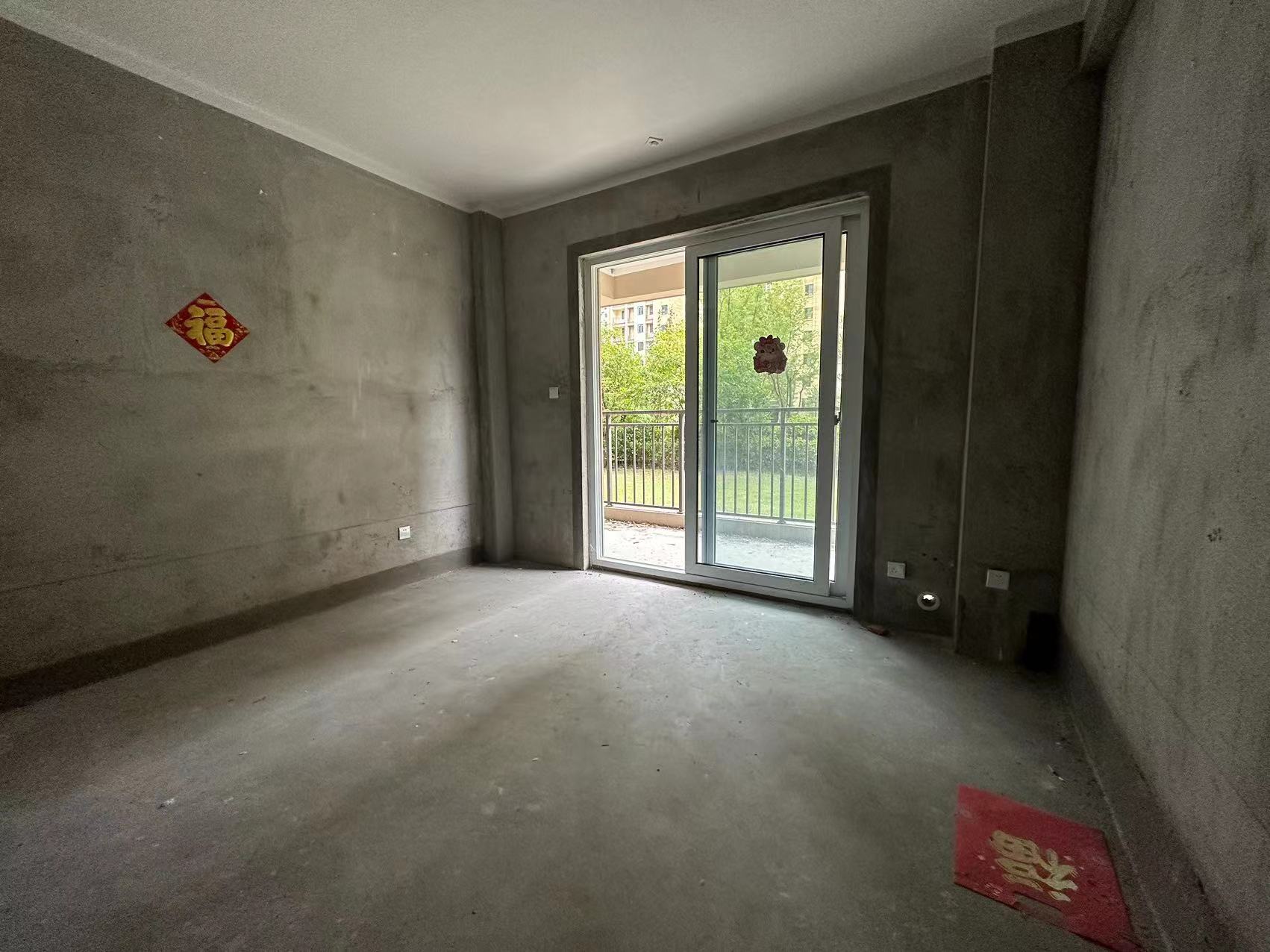佳源都市 3室2厅2卫 119m²