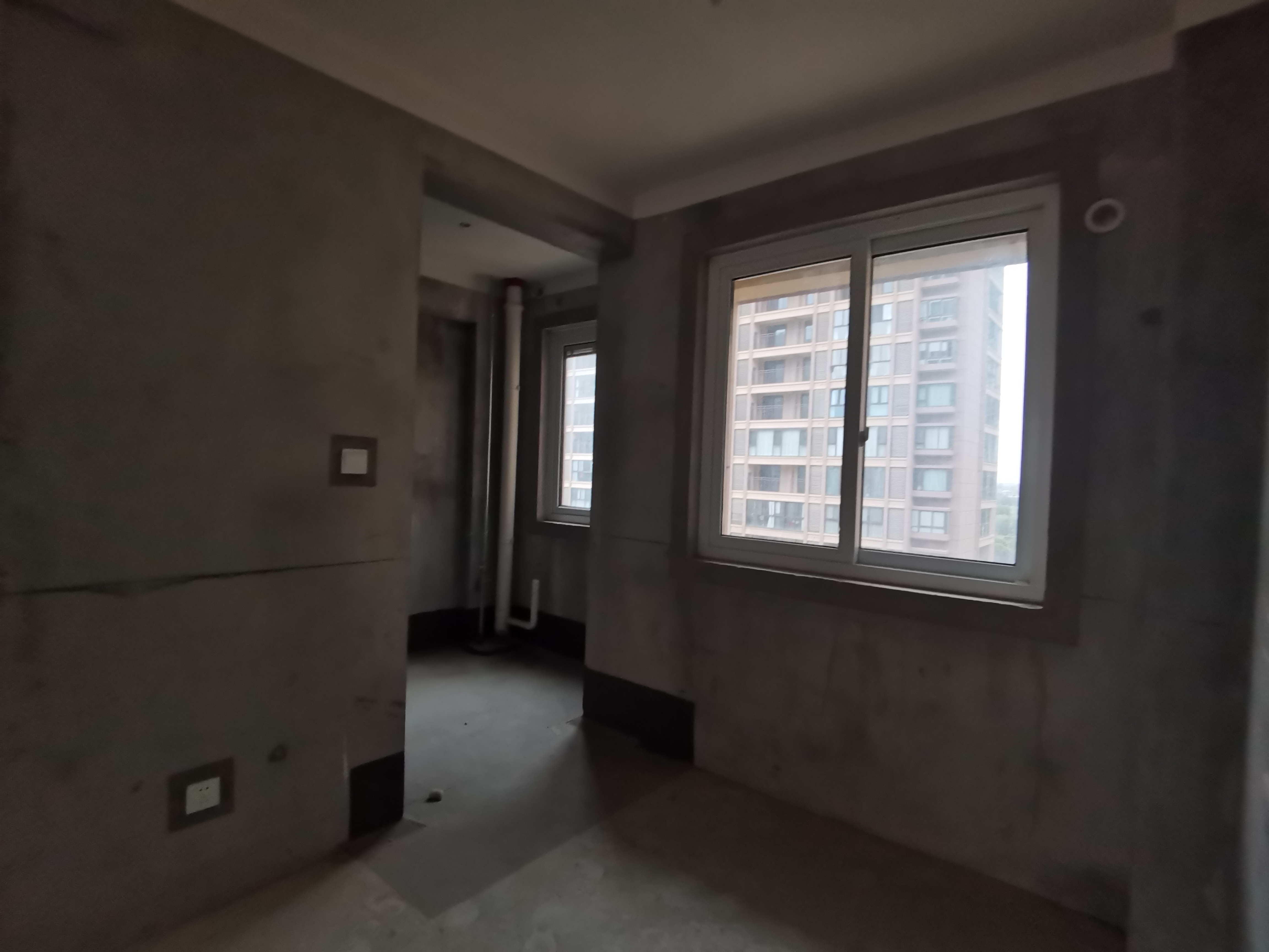 佳源都市 3室2厅2卫 127m²