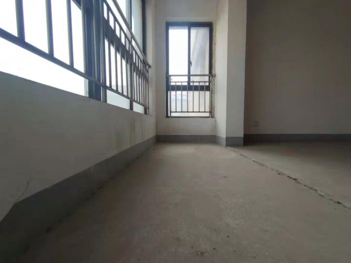 山景水岸 3室2厅1卫 142.6m&sup2;
