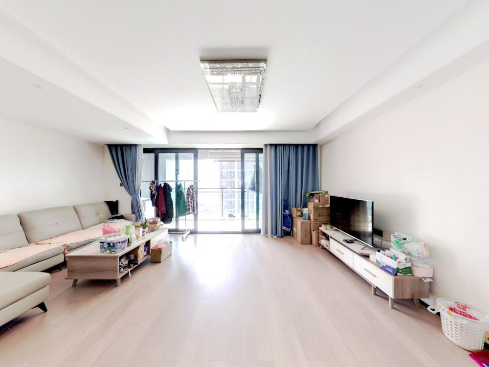 万科翡翠东第 3室2厅2卫 130.42m&sup2;