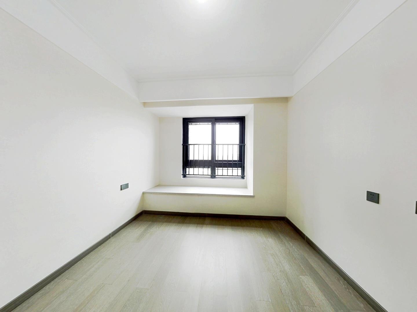 万科翡翠东第 3室2厅2卫 127.49m&sup2;