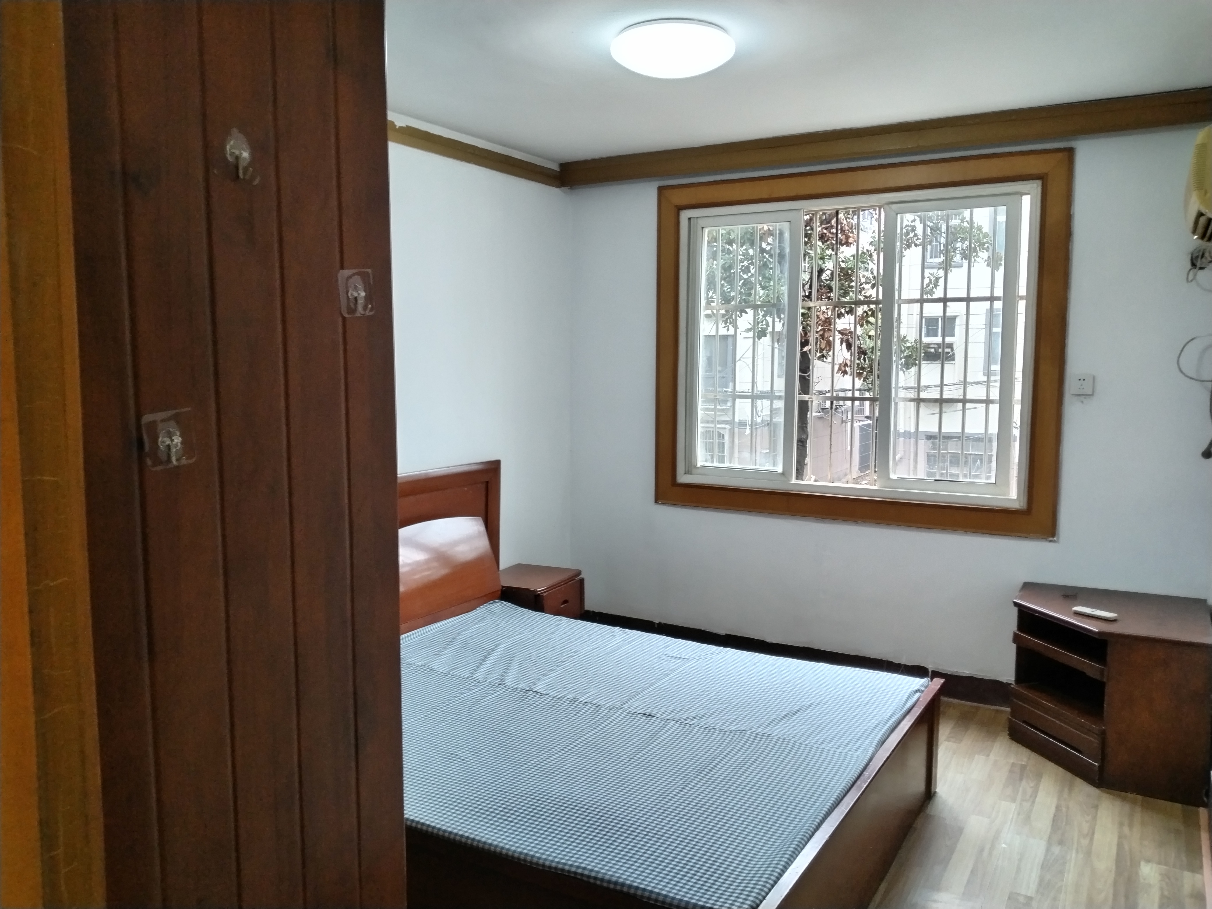 新桥北村 3室1厅1卫 72m&sup2;