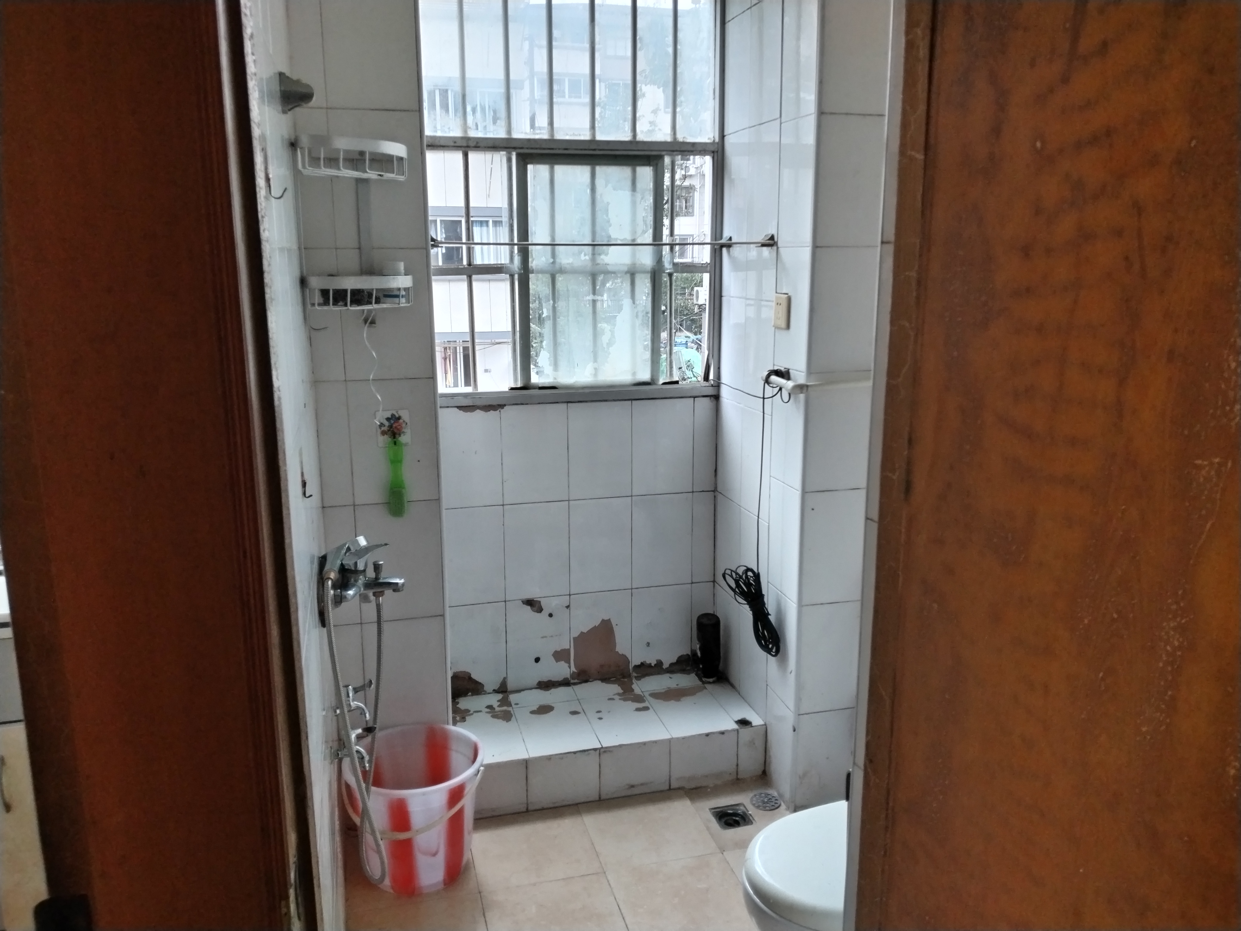 新桥北村 3室1厅1卫 73m&sup2;