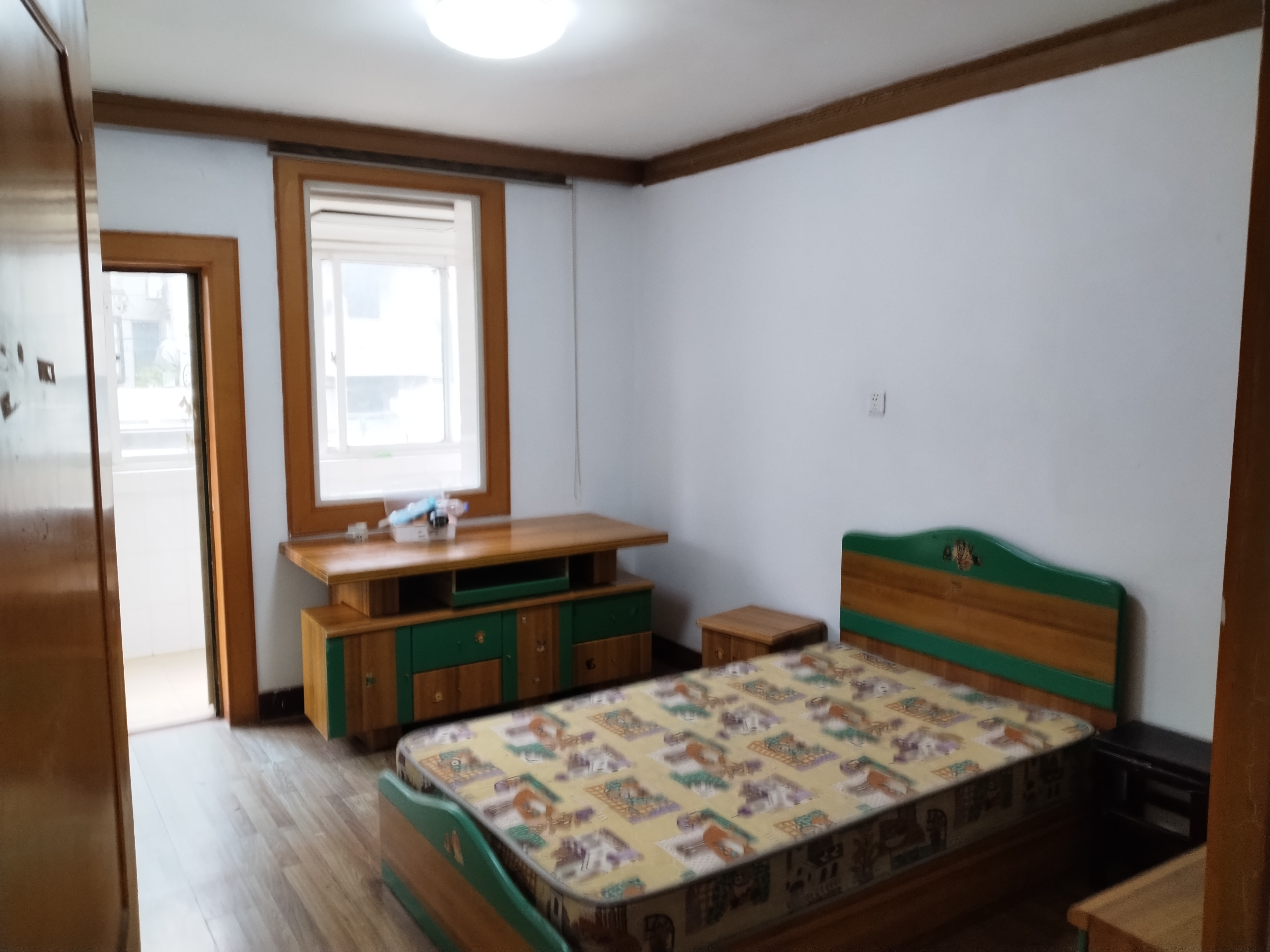新桥北村 3室1厅1卫 73m&sup2;