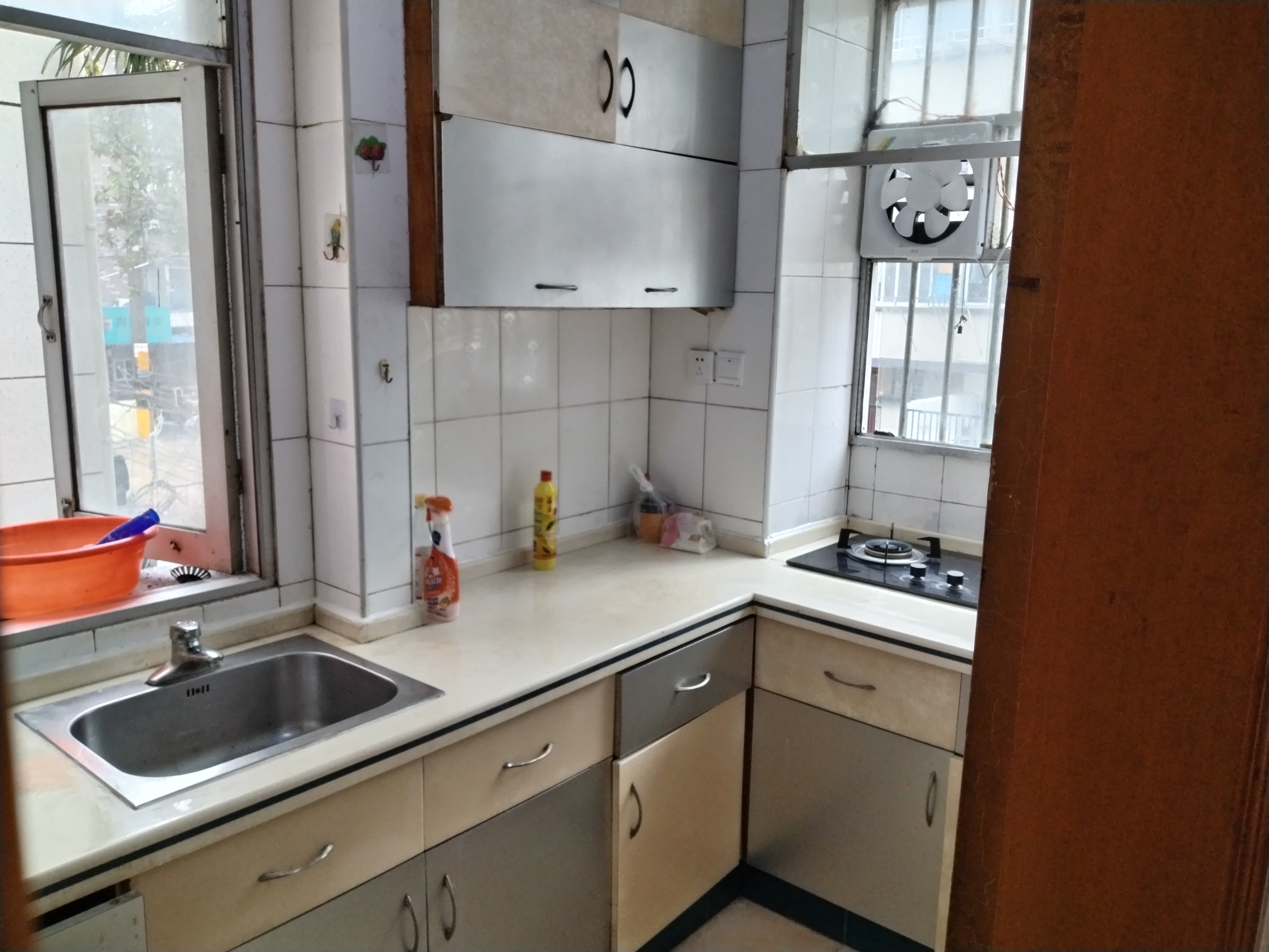 新桥北村 3室1厅1卫 73m&sup2;
