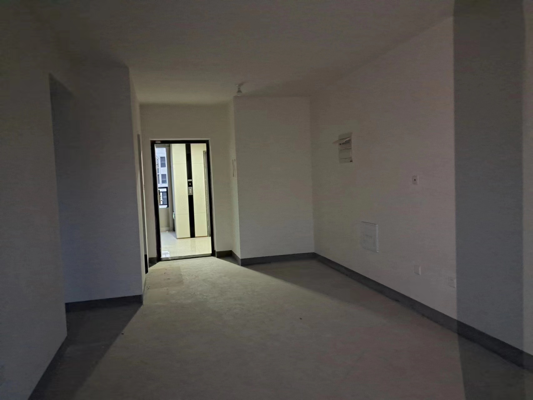 招商新城雍景湾 3室1厅1卫 88m²