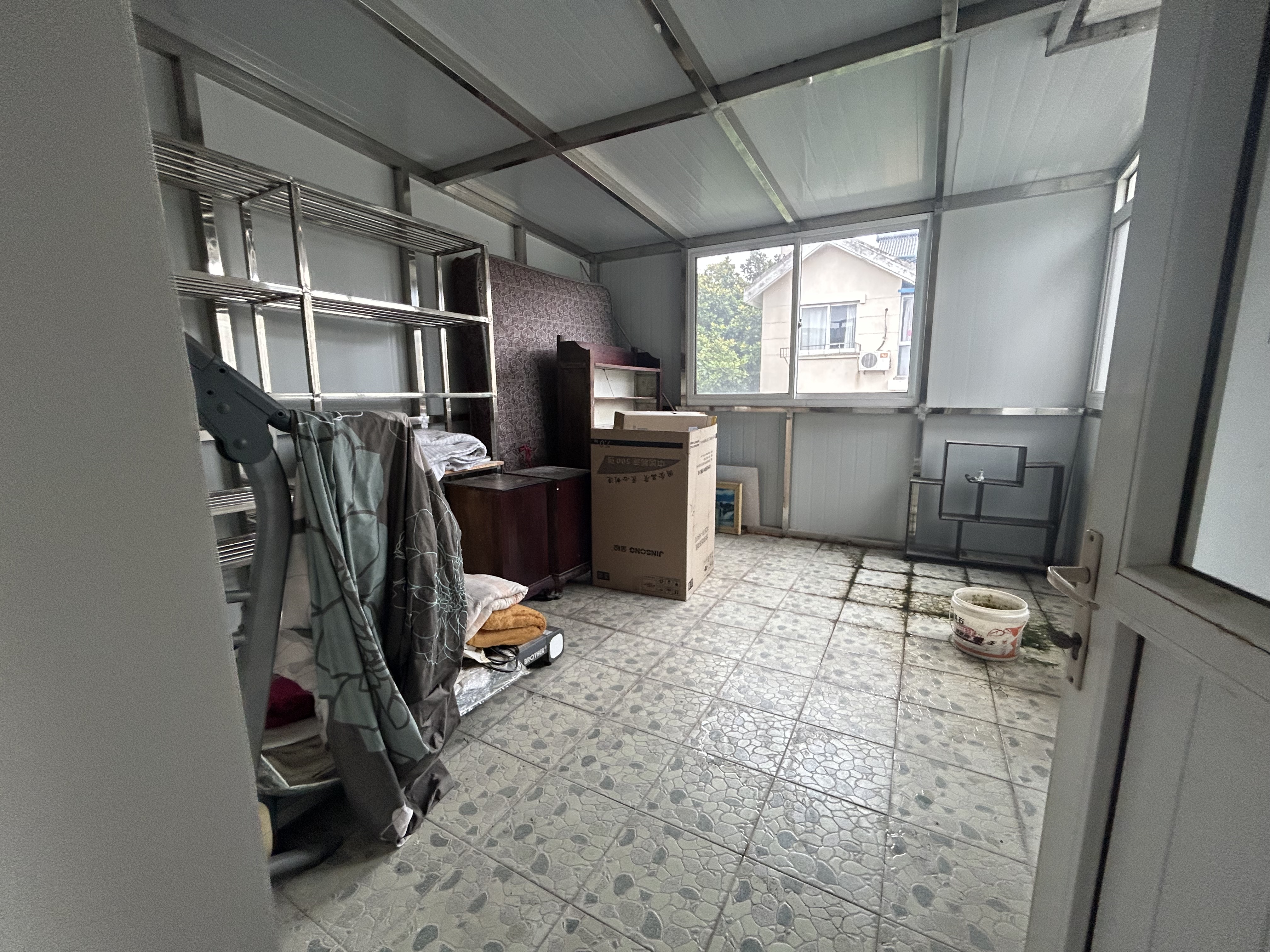 秀水华庭 4室2厅2卫 170.00m&sup2;