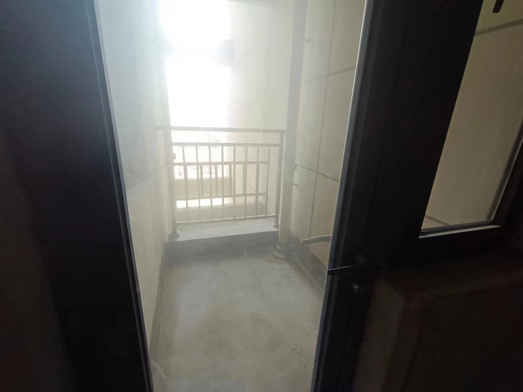 皇家花园北区 3室2厅2卫 133m&sup2;