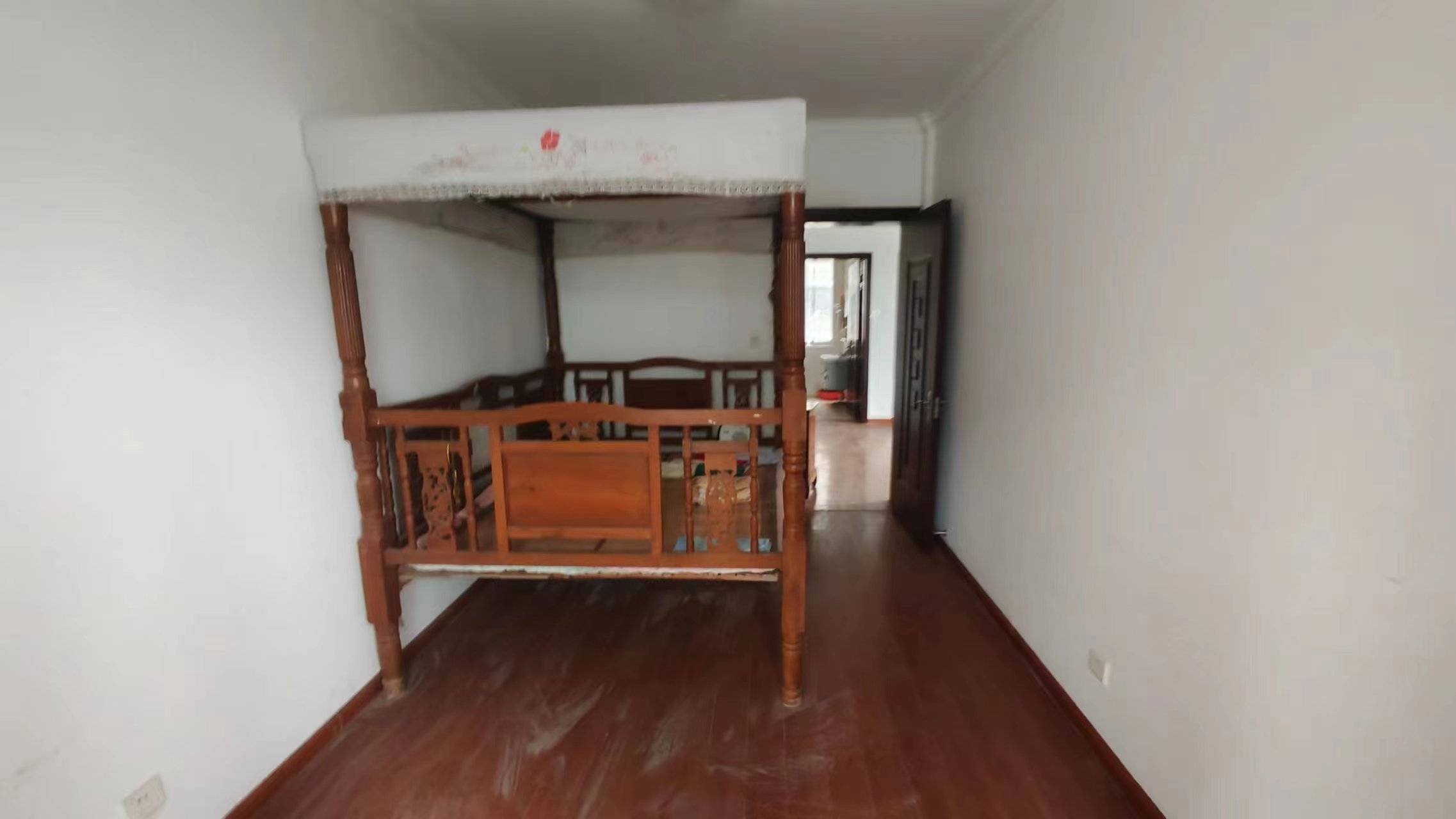 果园南苑 2室1厅1卫 72m&sup2;