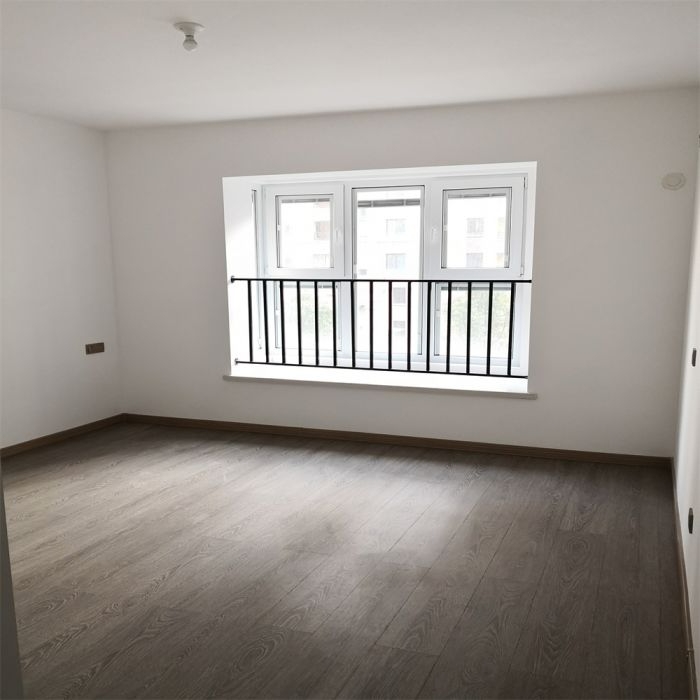 世茂云锦 3室2厅2卫 126m&sup2;