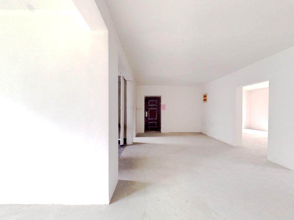 宝隆花园 3室2厅1卫 103.25m²